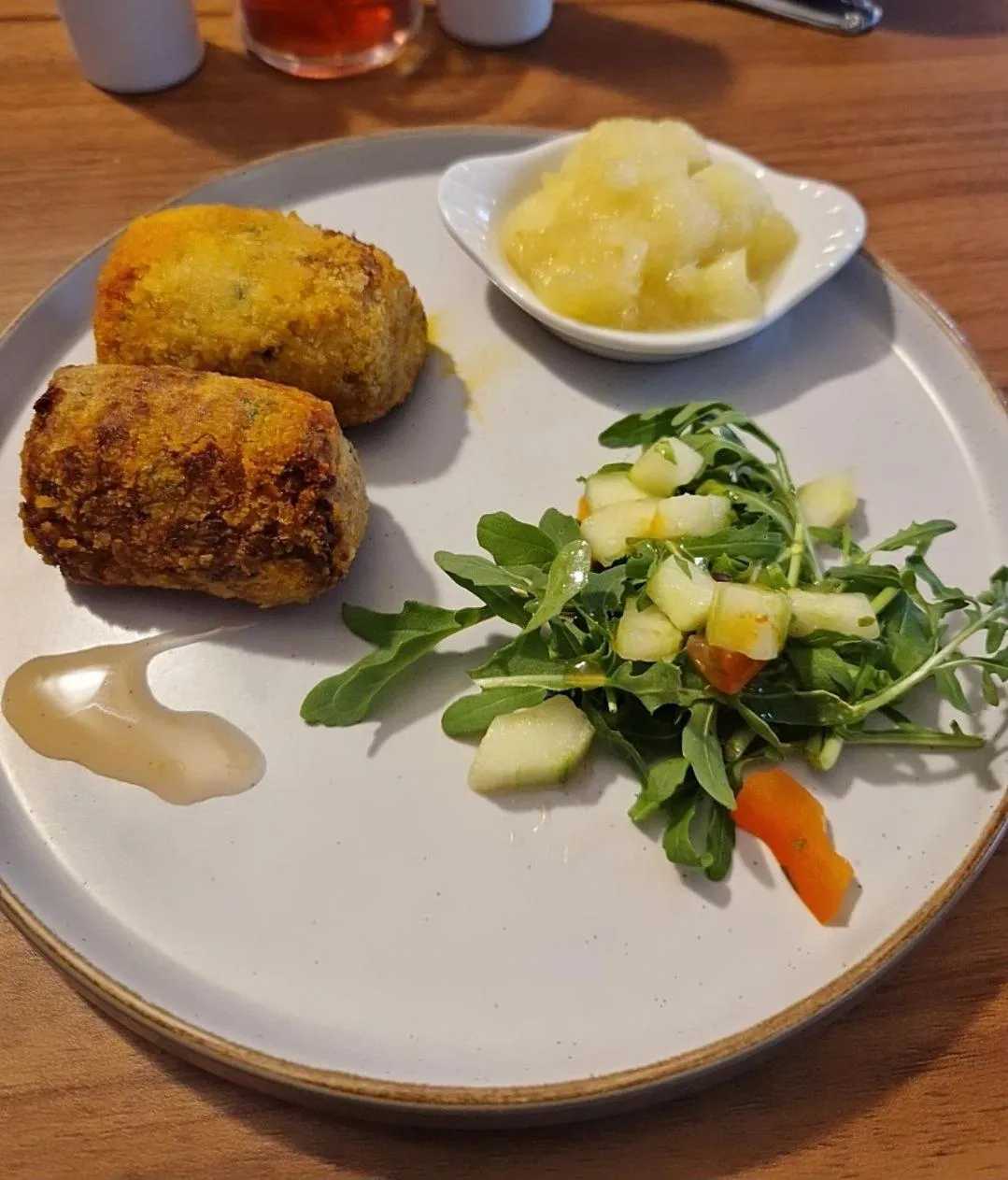 Food and drinks in The Swan Hotel