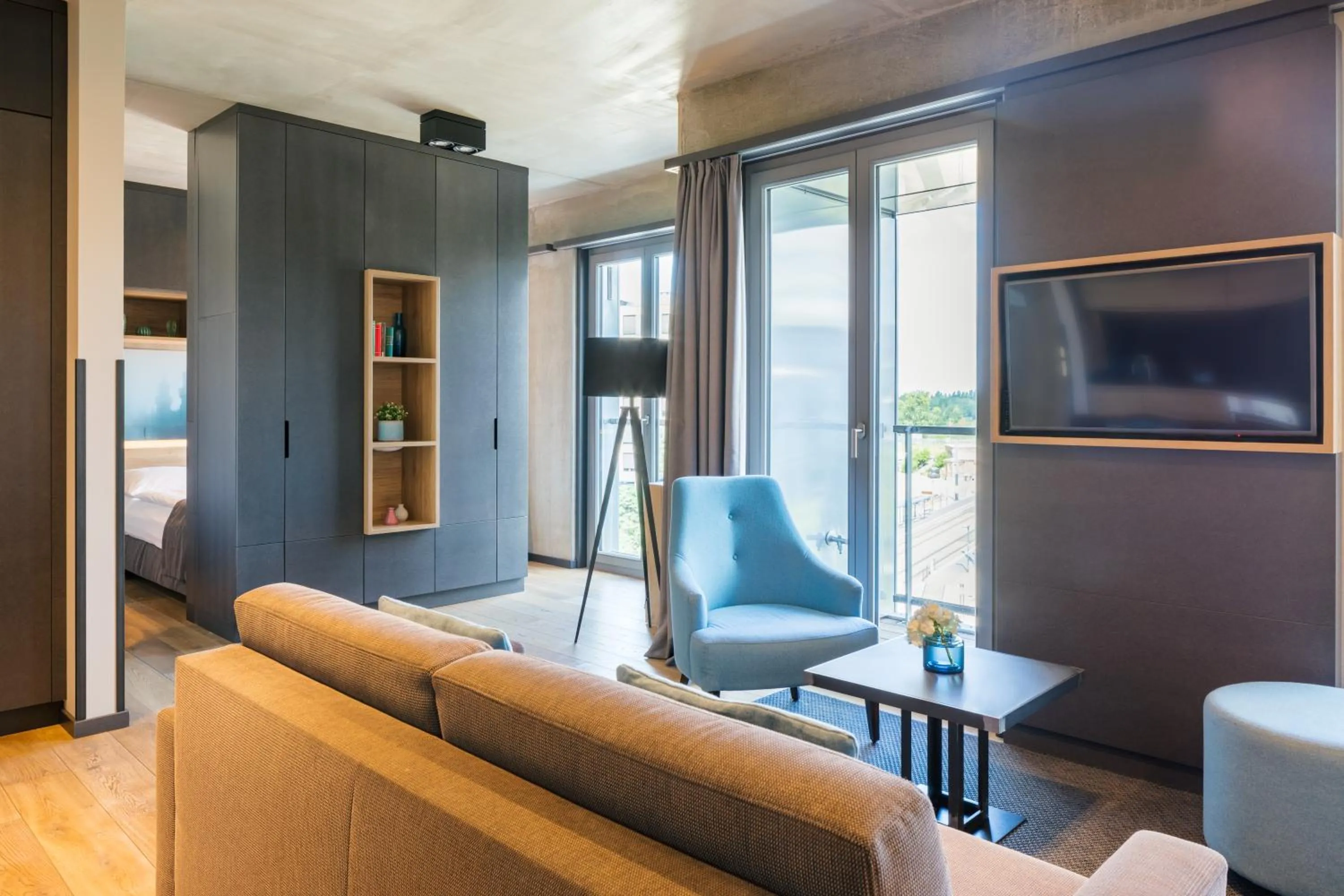 TV and multimedia in Downtown Apartments Mitte