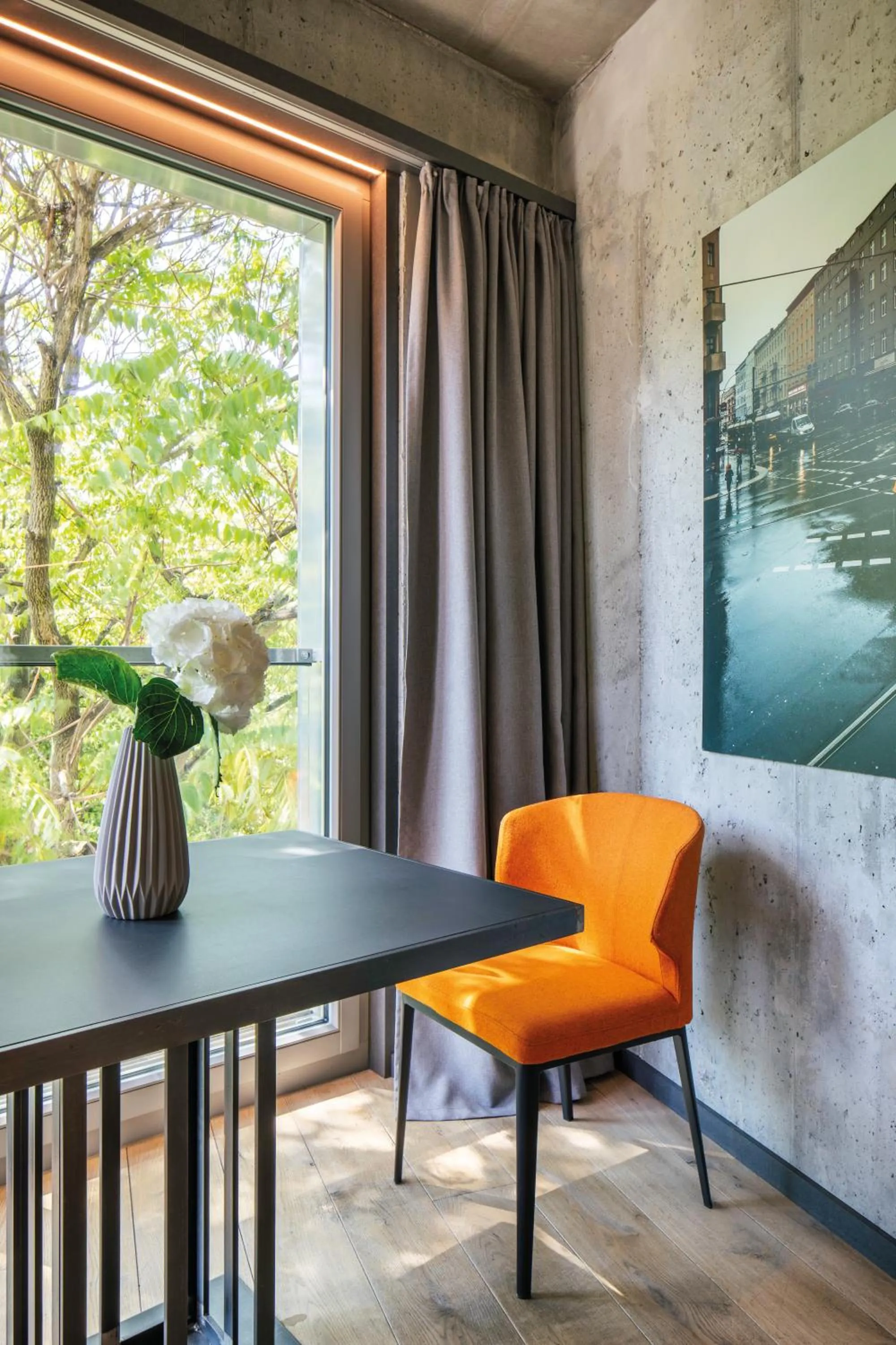 Dining area in Downtown Apartments Mitte