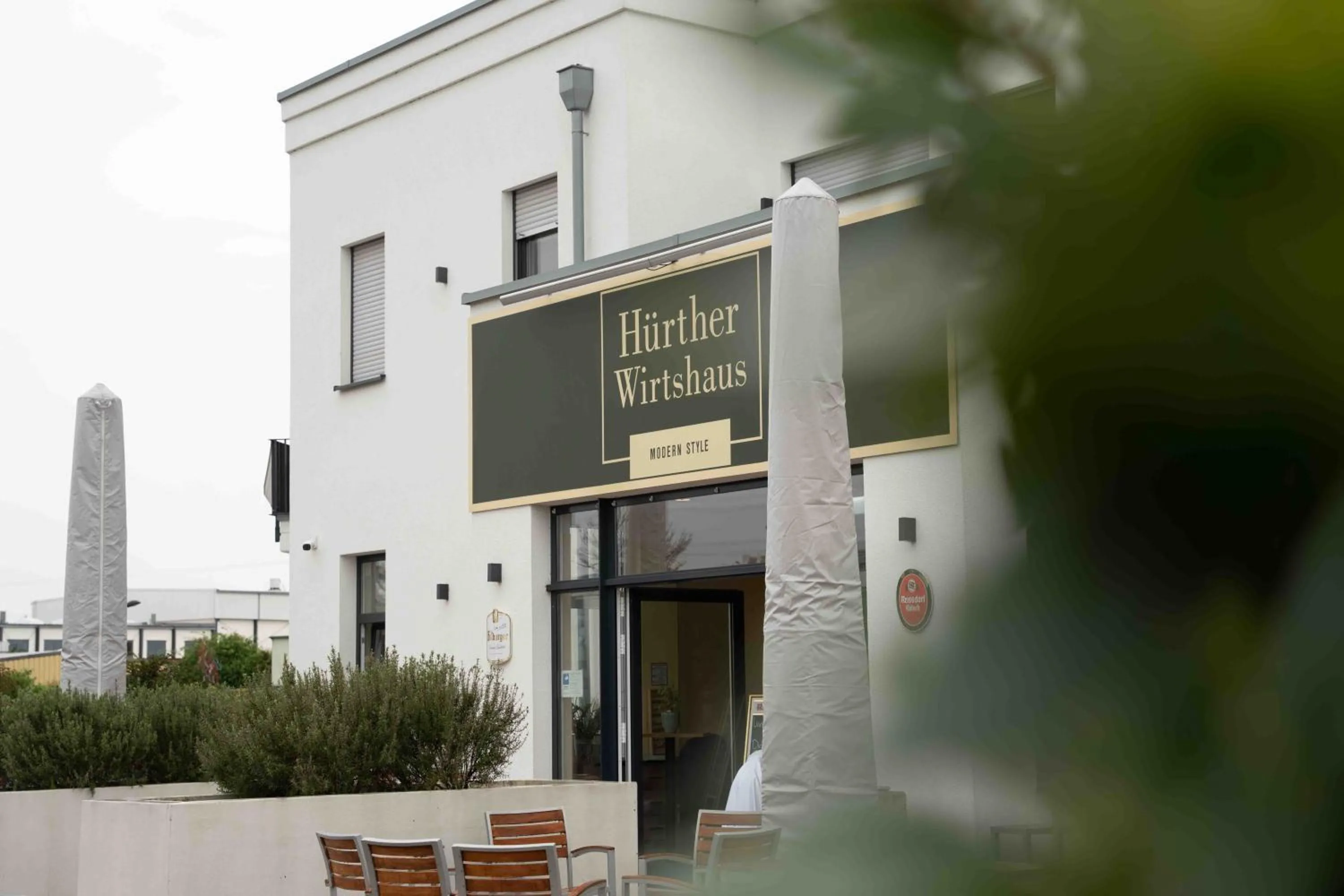 Facade/entrance in K-Apart Hotel & Boardinghouse