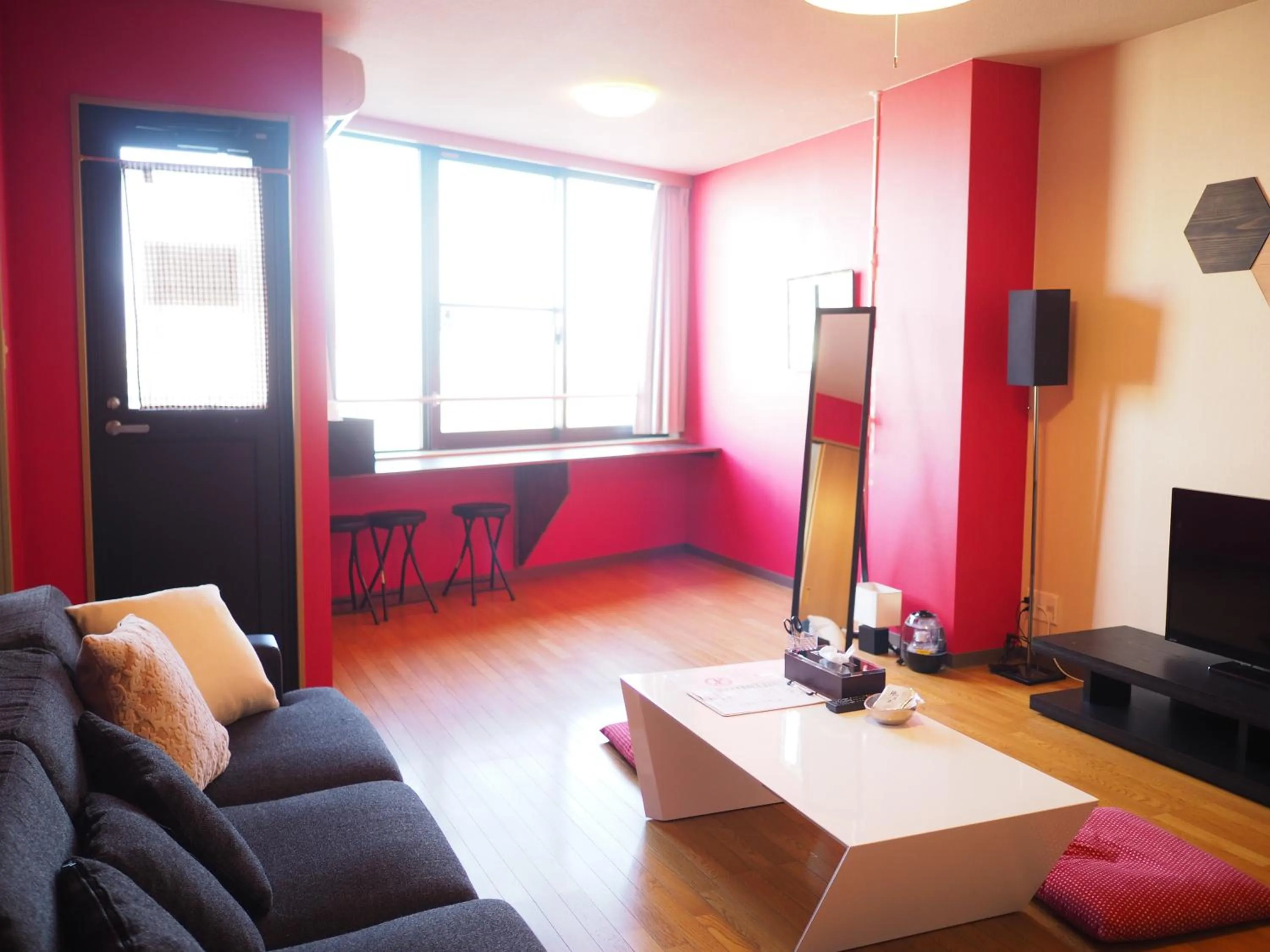 Living room in Riverside 旅音