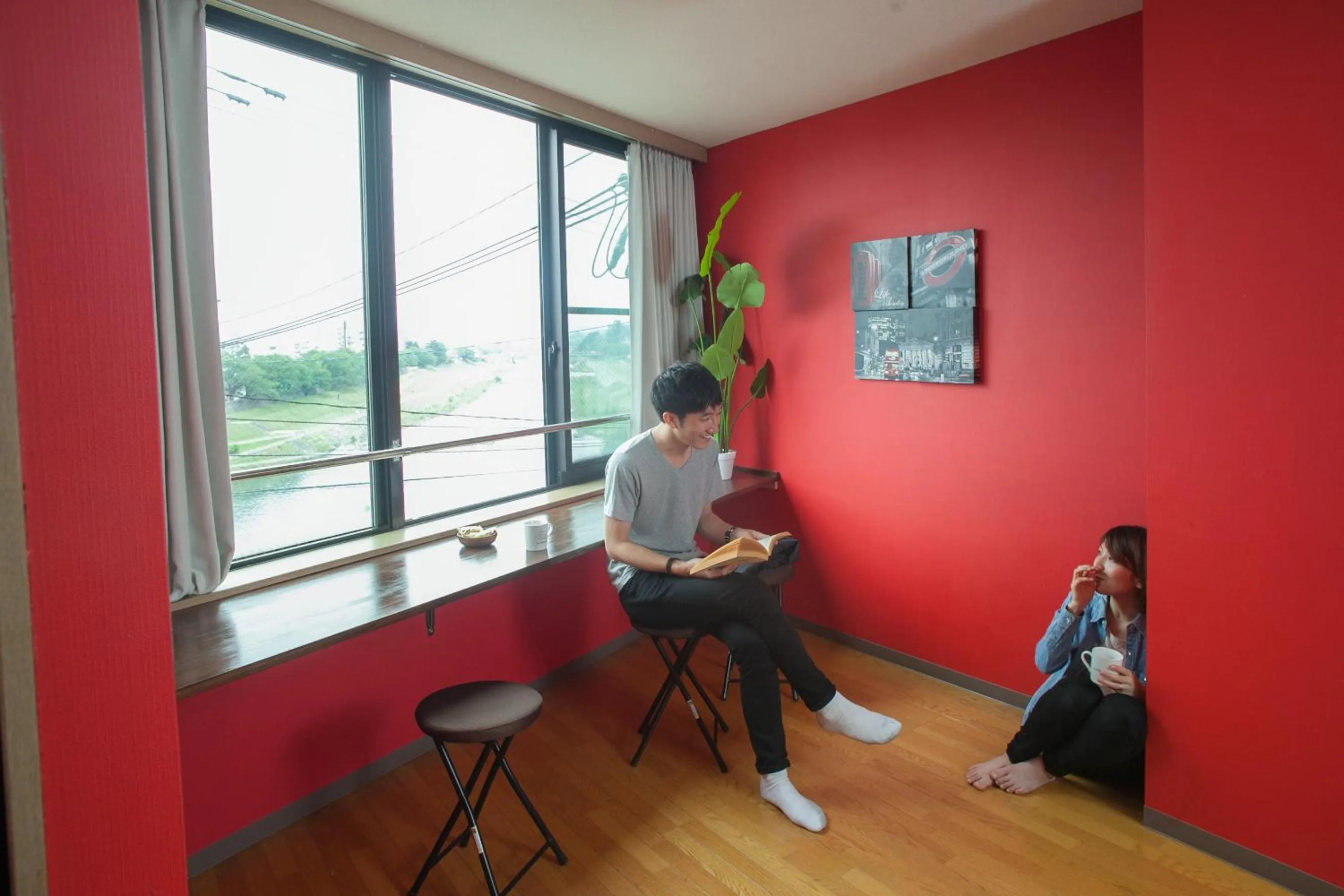 Photo of the whole room in Riverside 旅音