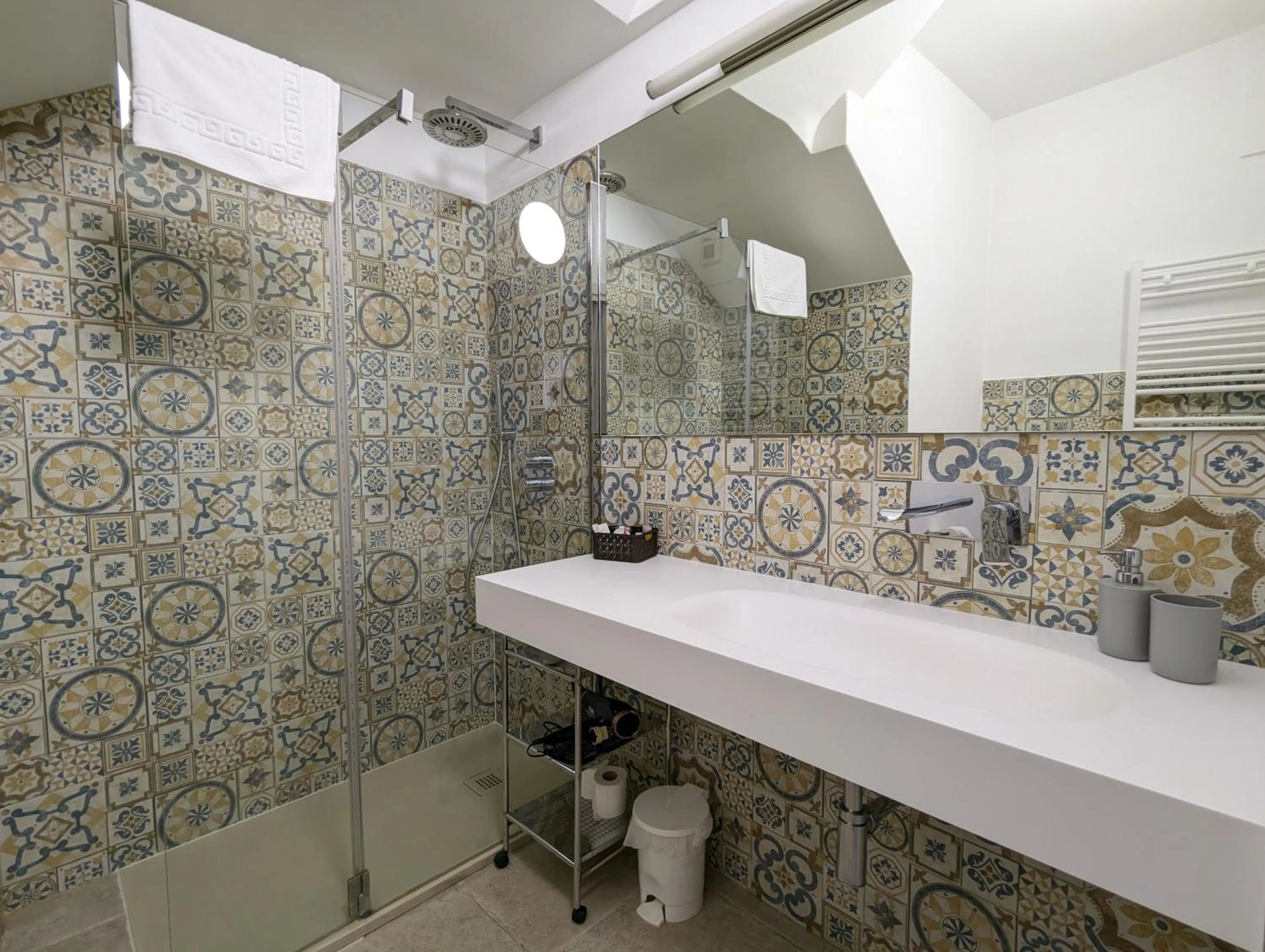 Bathroom in Il Peccato Originale