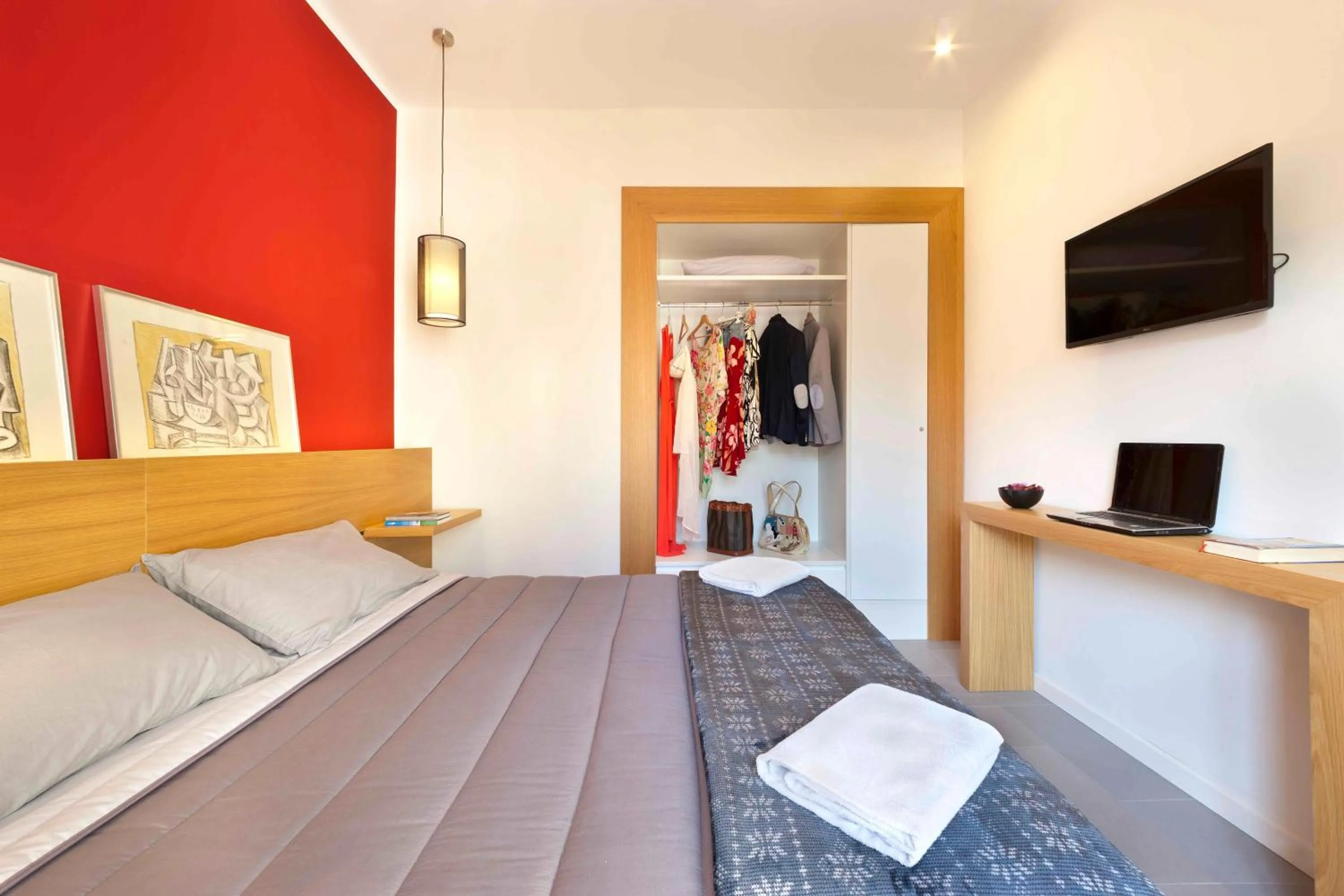 Photo of the whole room, Bed in Orsola Sorrento sea & sun