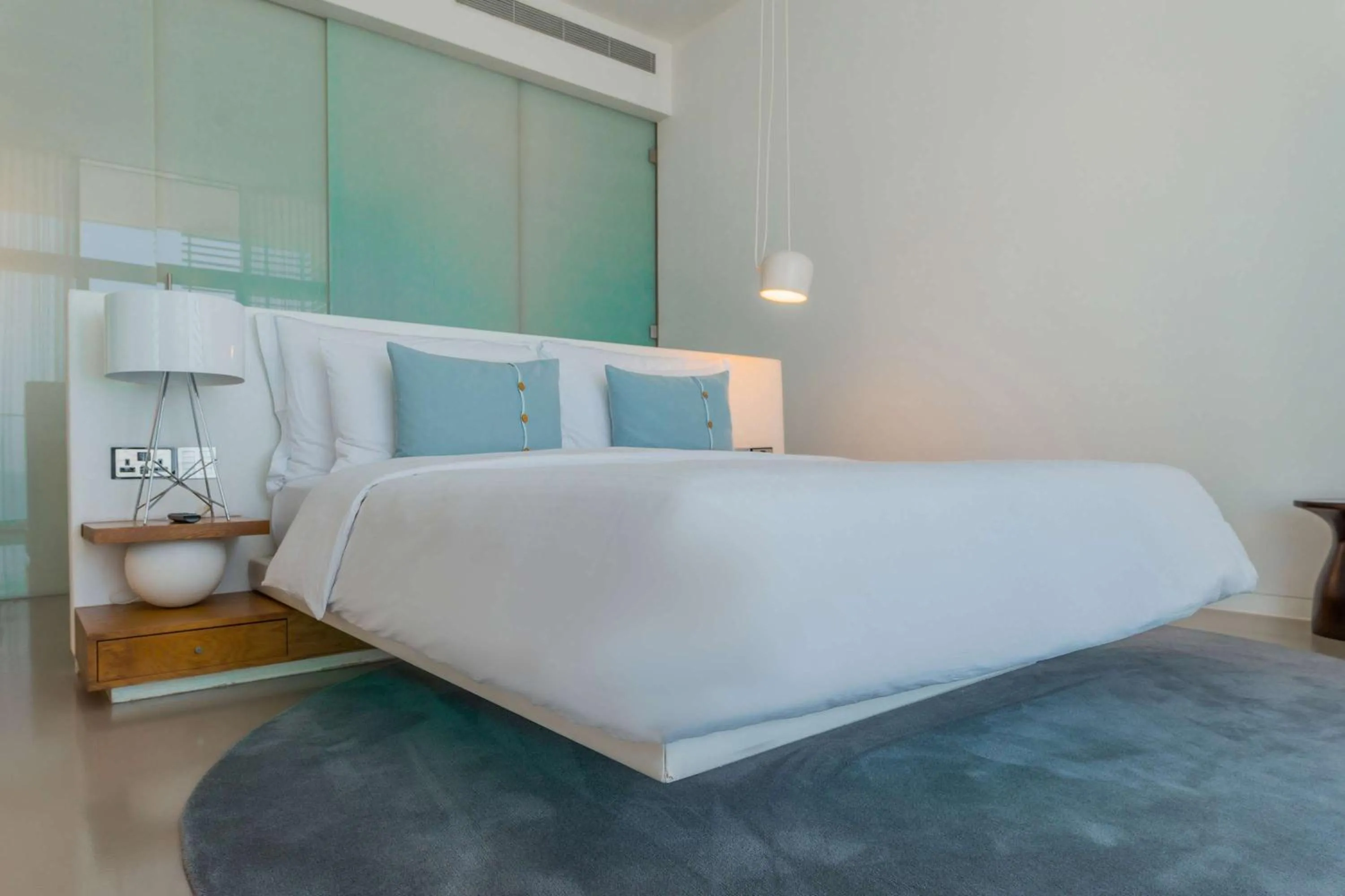 Photo of the whole room, Bed in Nikki Beach Resort & Spa Dubai