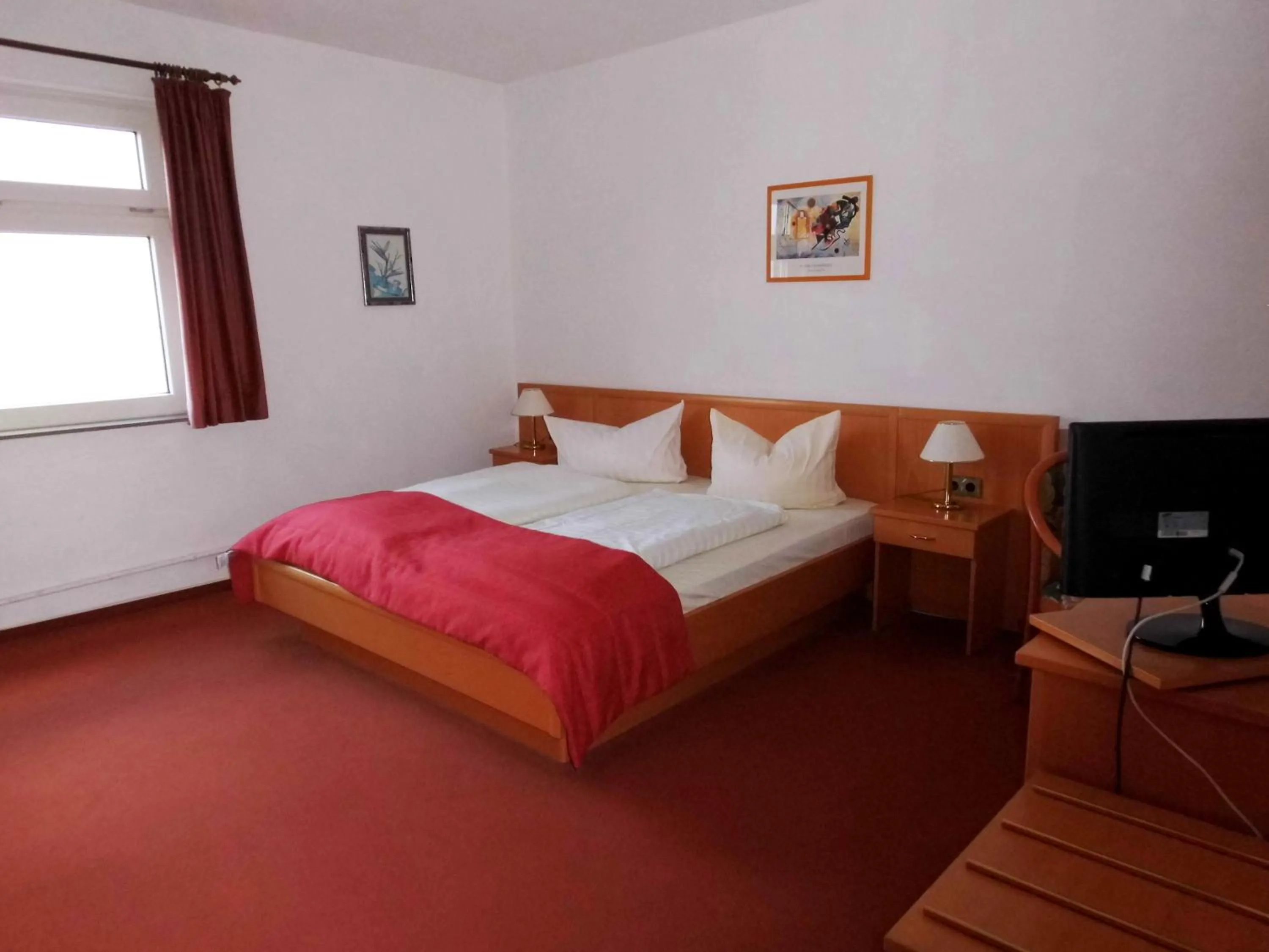 Bedroom, Bed in Hotel Seerose