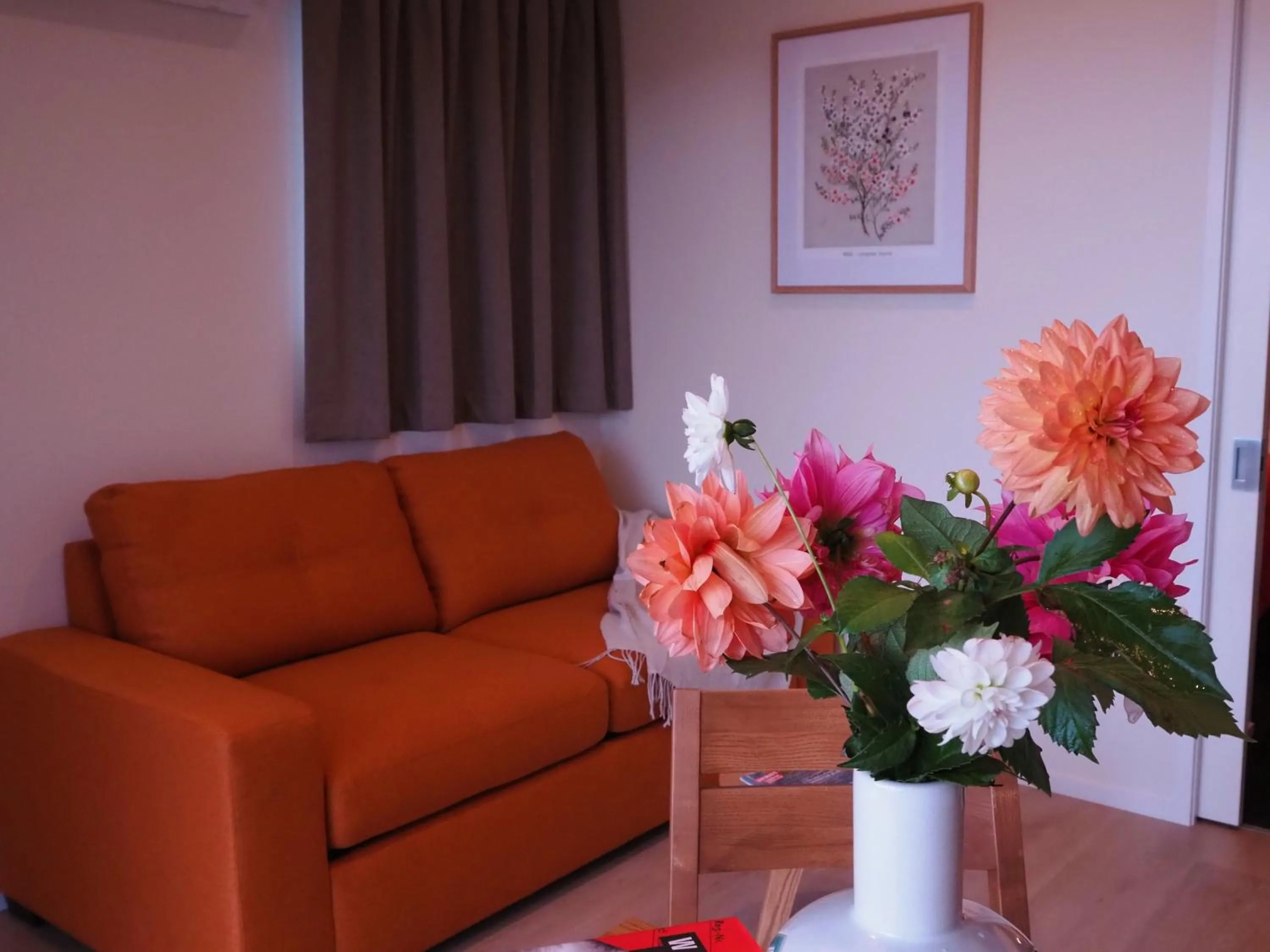 Living room in Tongariro Crossing Lodge