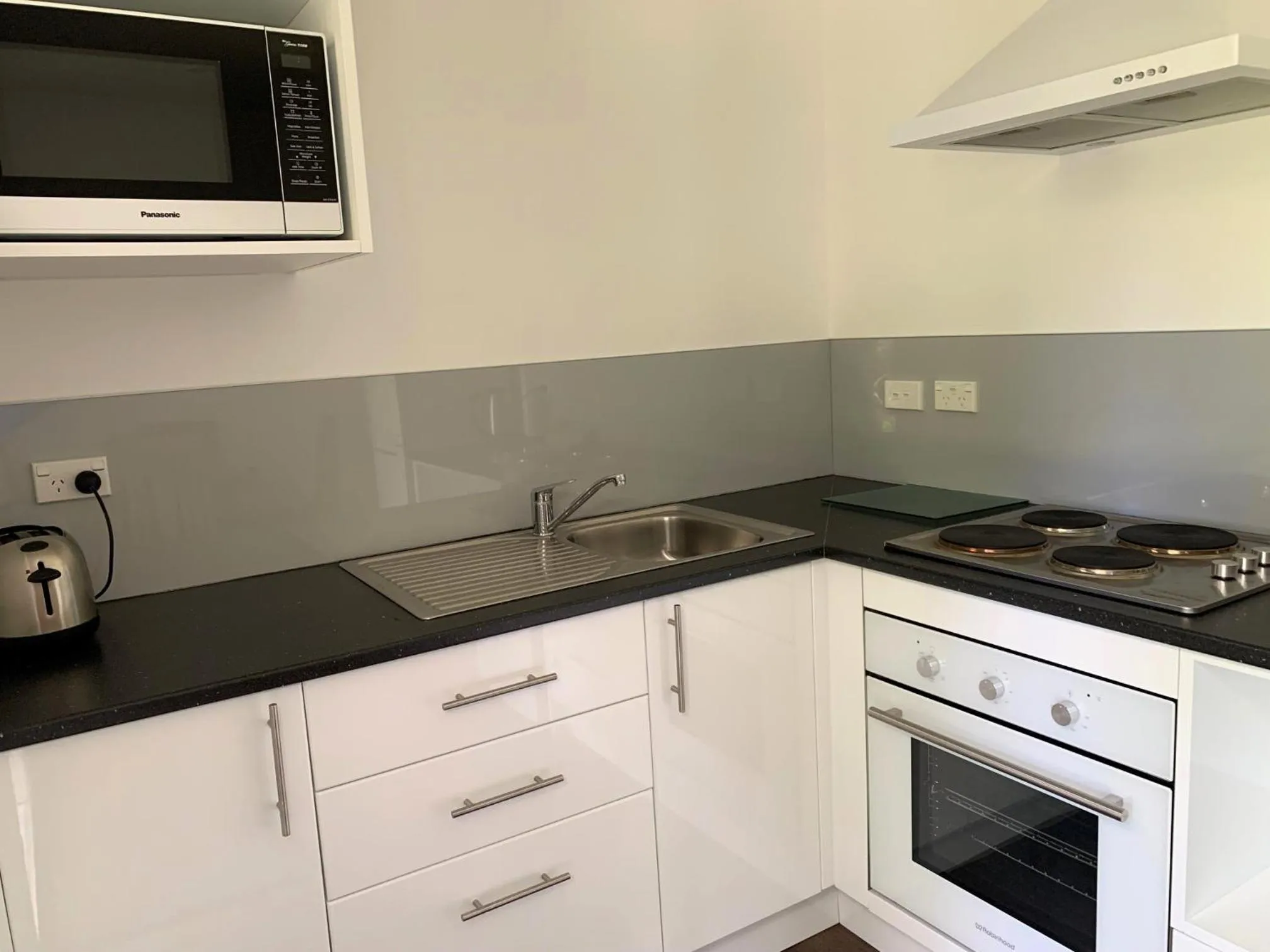 kitchen in Tongariro Crossing Lodge