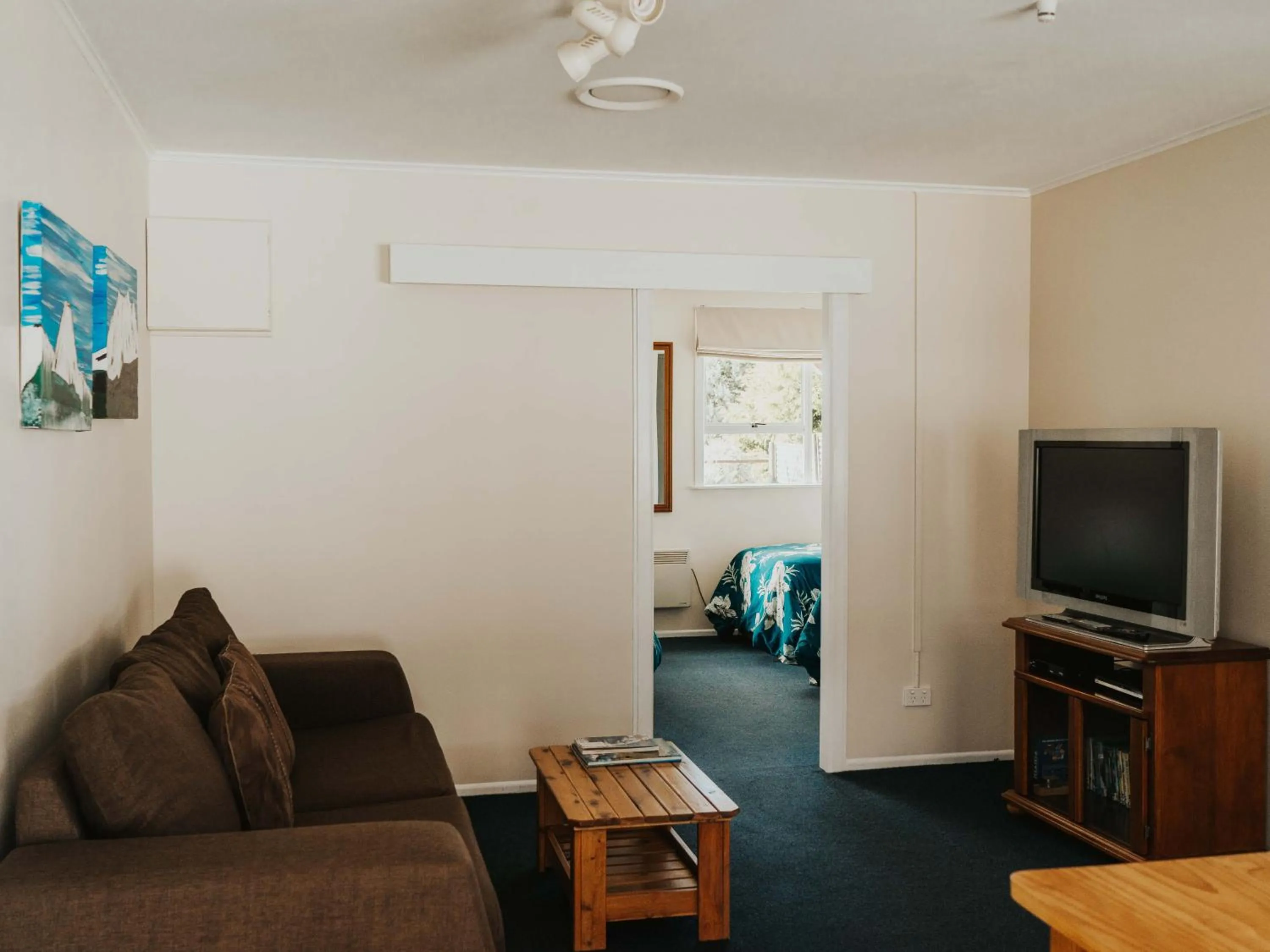 Living room in Tongariro Crossing Lodge