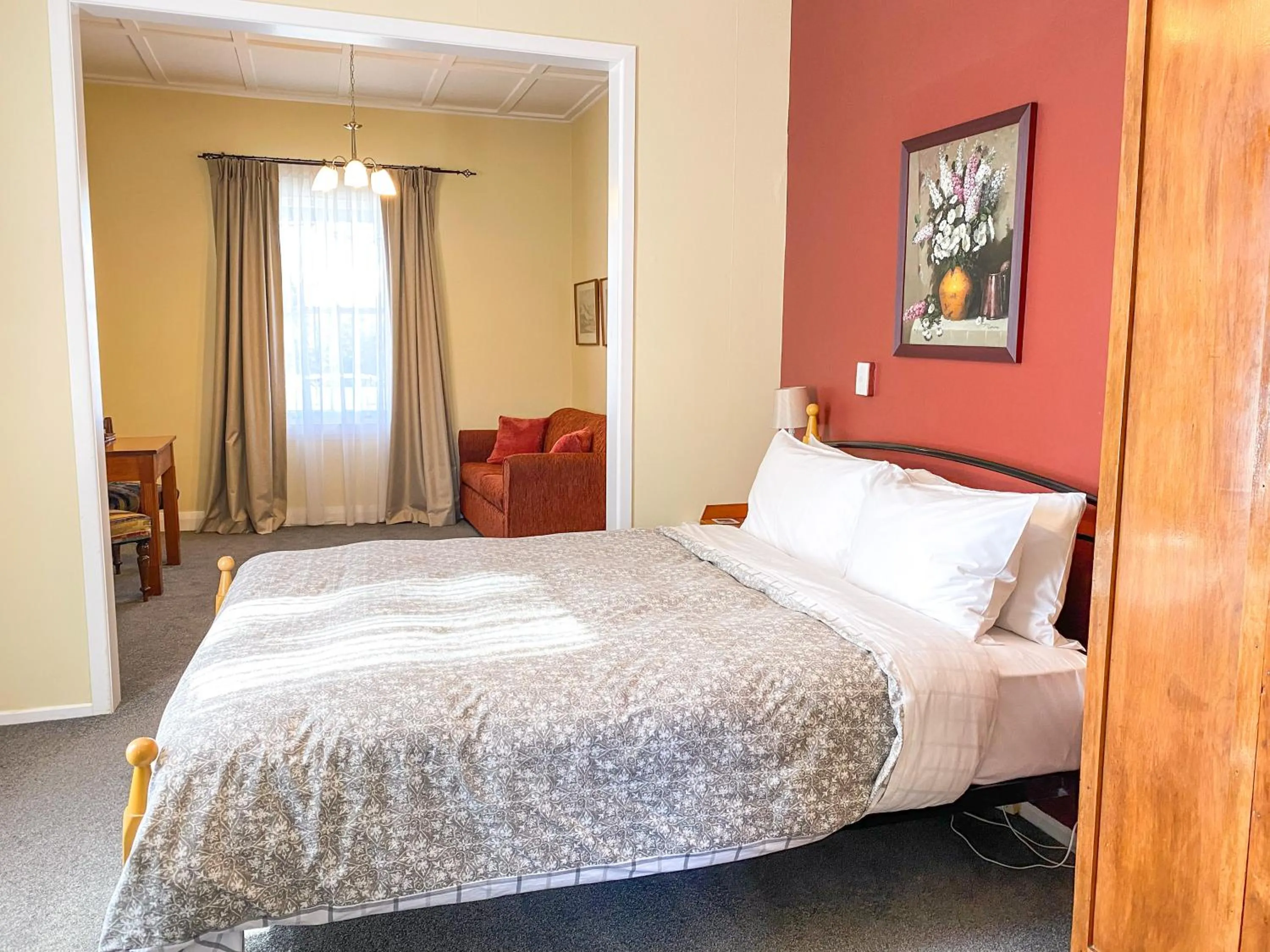 Bed in Tongariro Crossing Lodge