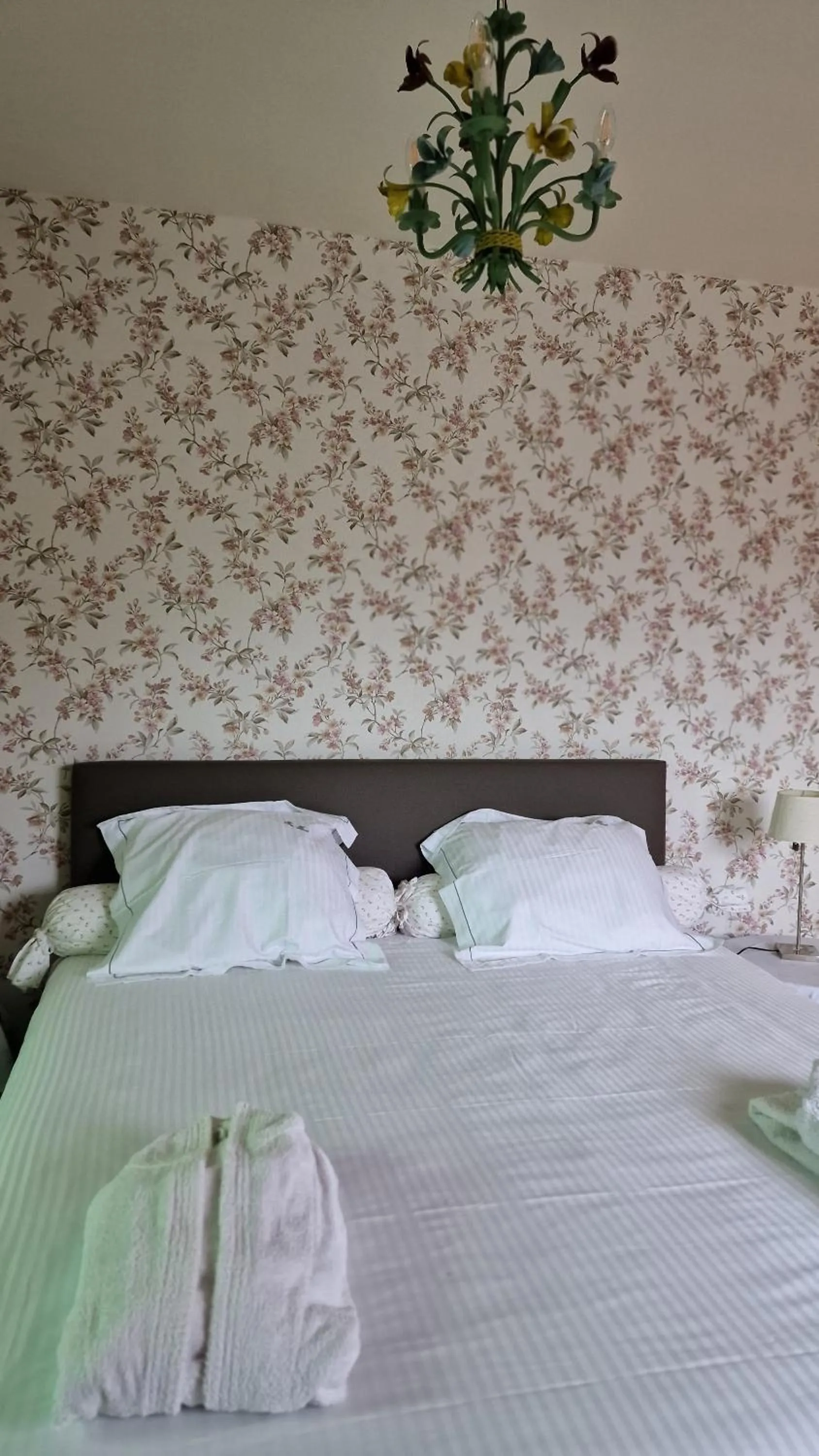 Bedroom, Bed in B&B Fine Fleur