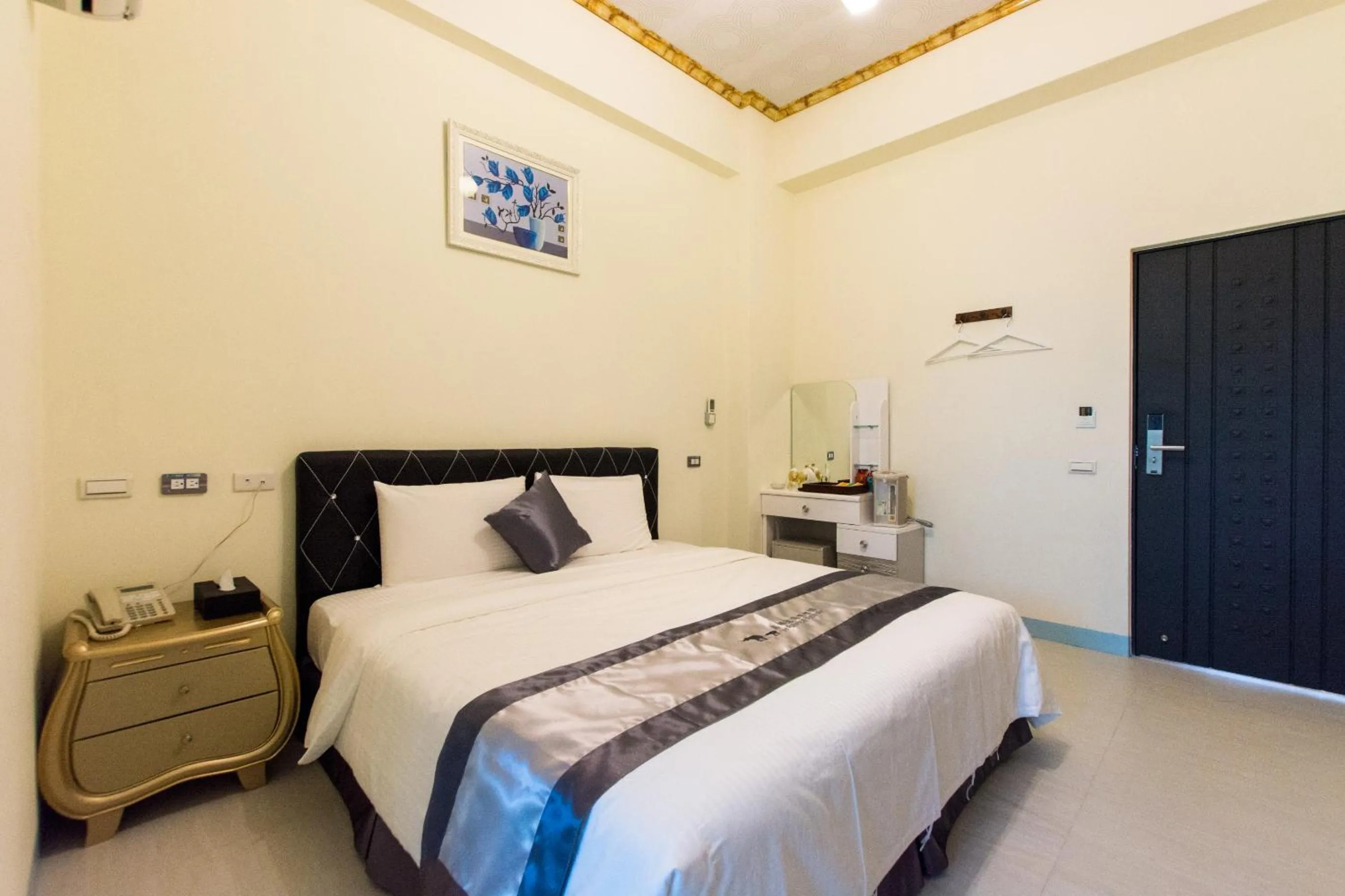 Photo of the whole room, Bed in Melinda Resort