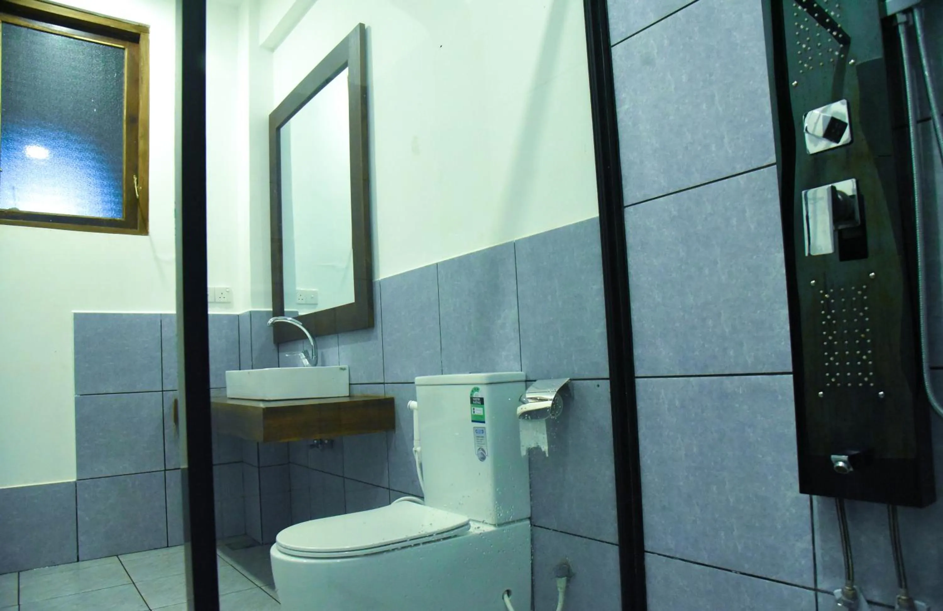 Shower in Ella Dream Mount