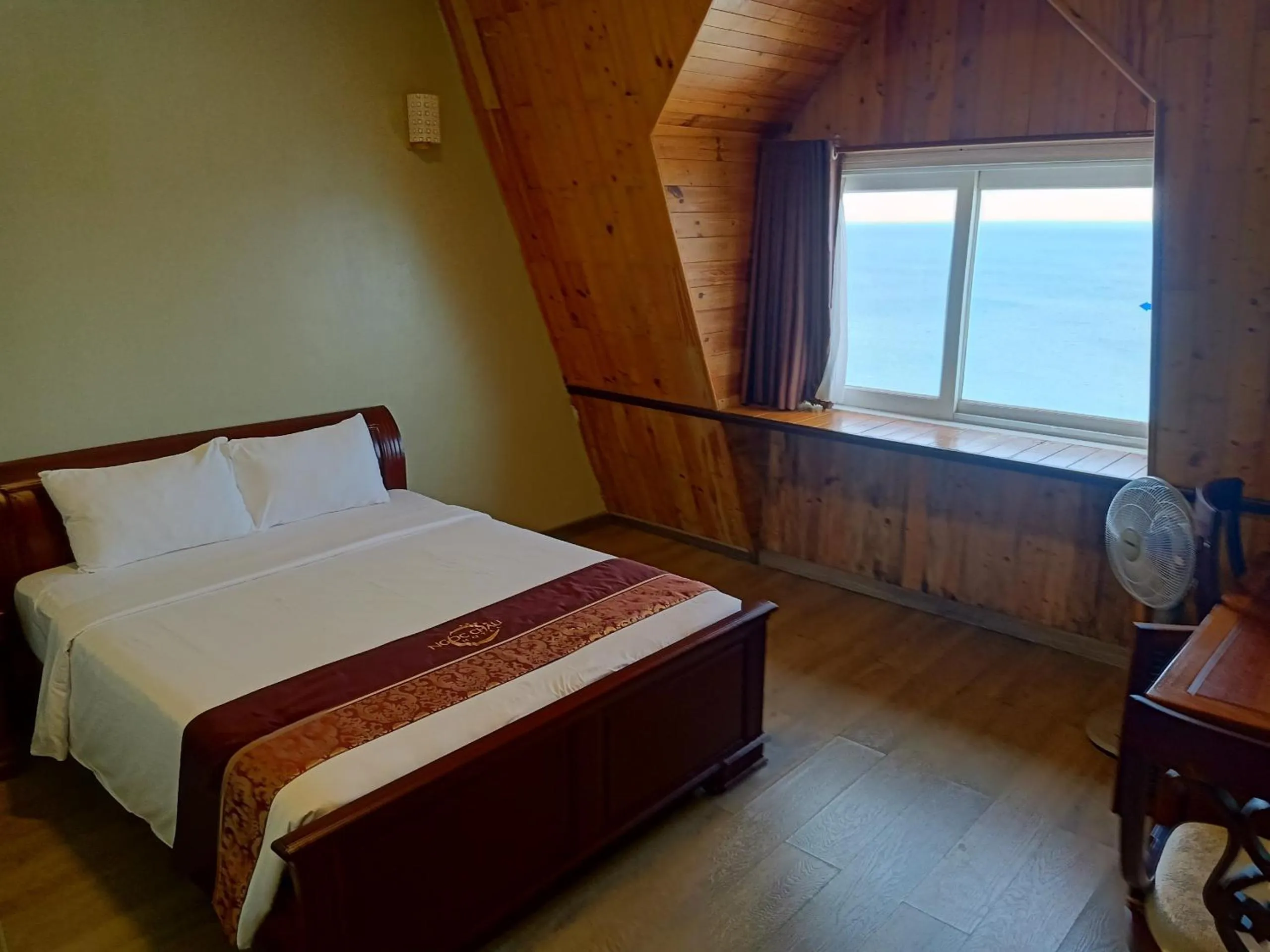 Bed in Ngoc Chau Phu Quoc Hotel