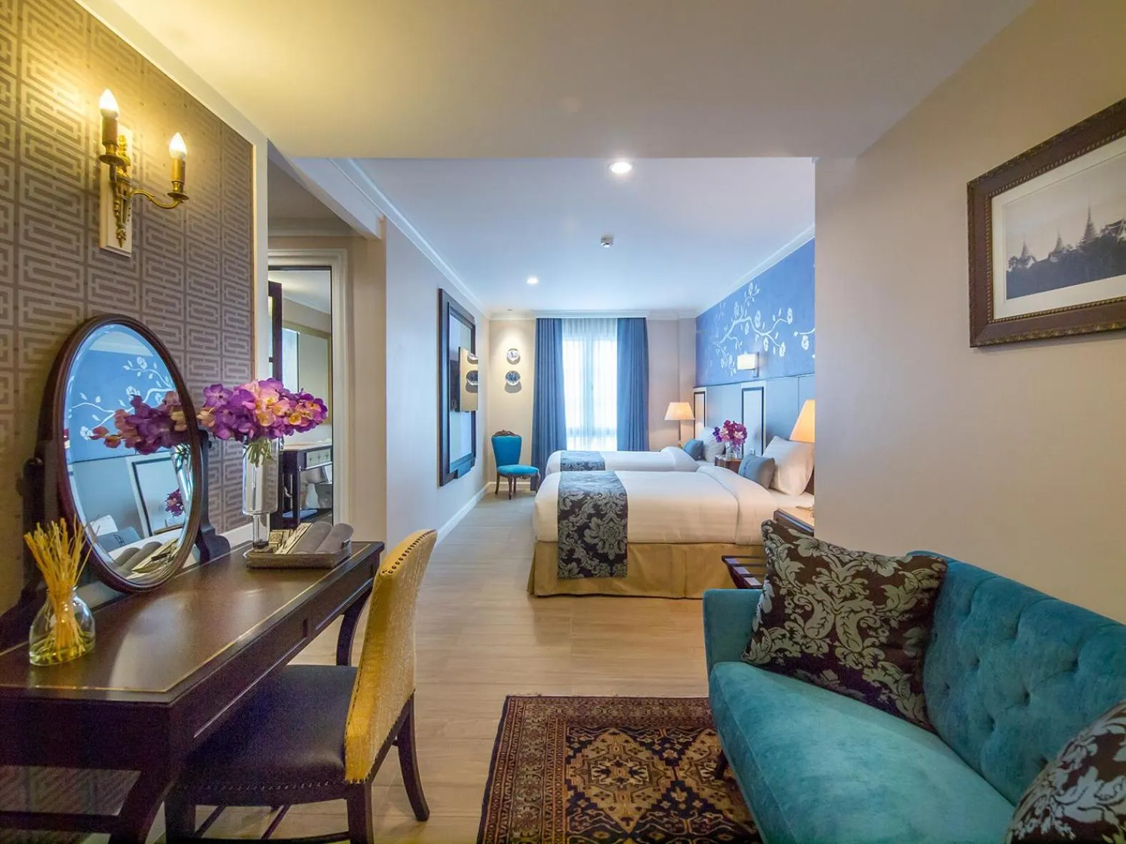 Bedroom, Bed in Sara's Hotel