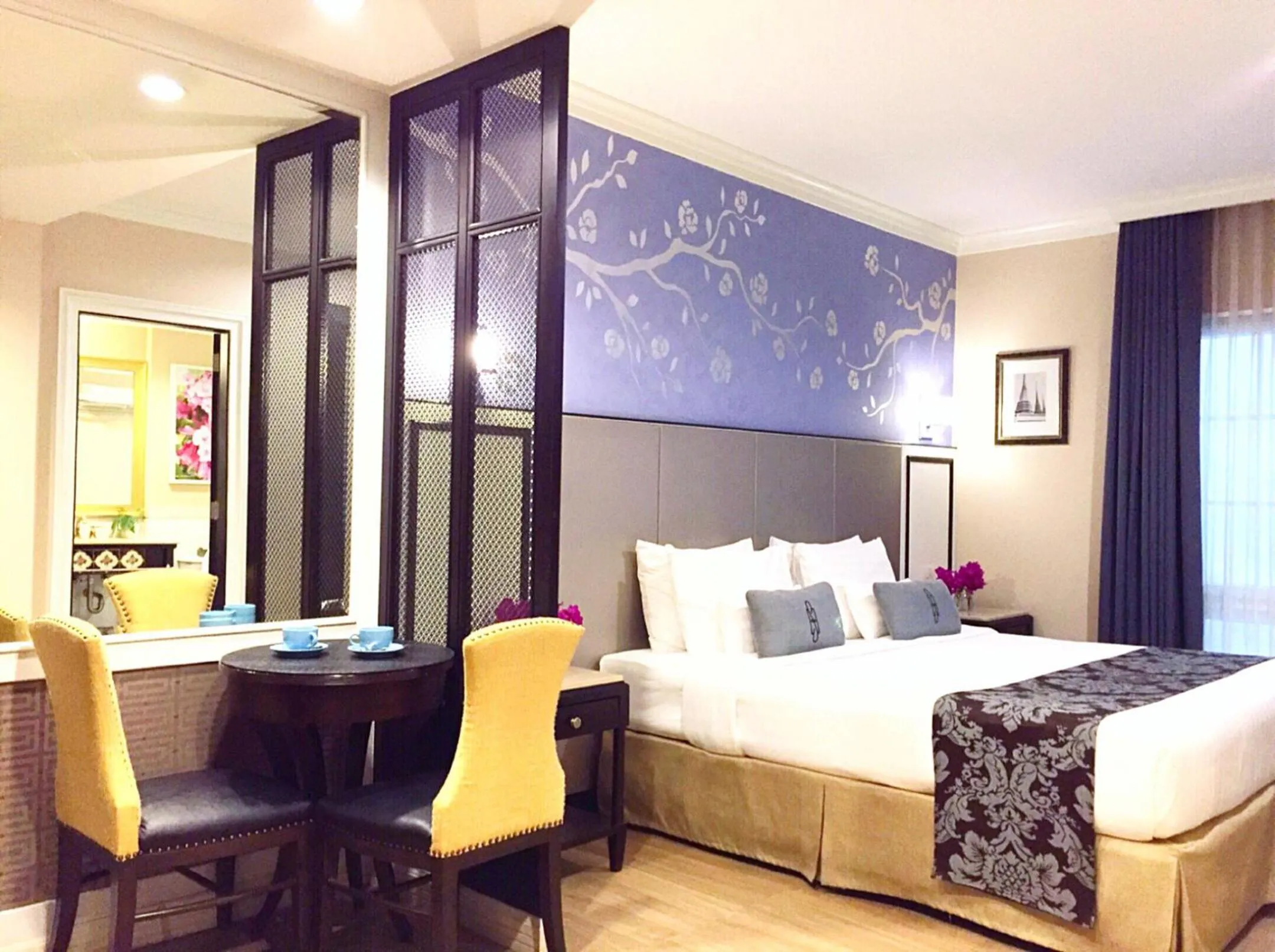 Photo of the whole room, Bed in Sara's Hotel