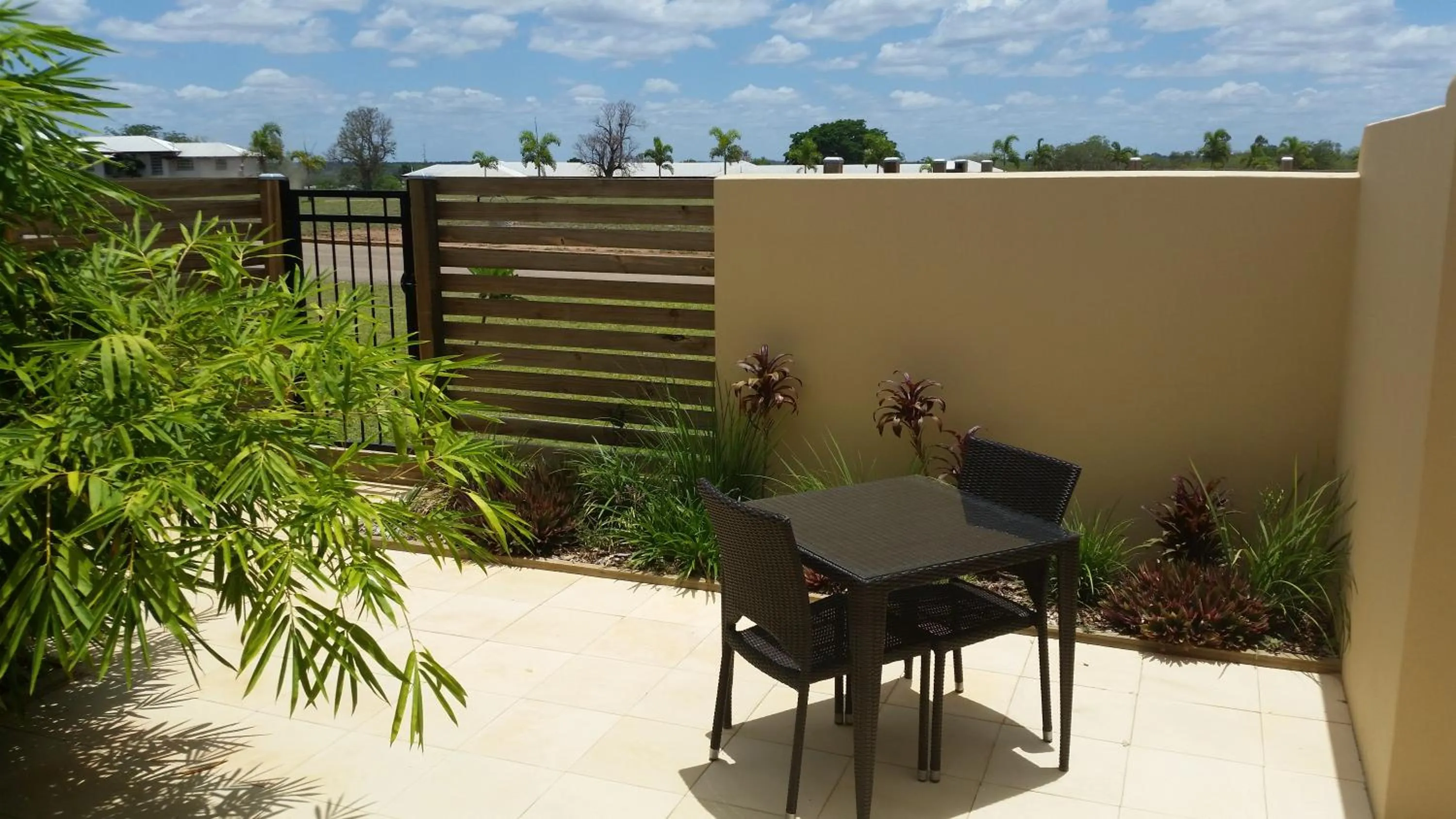 Garden in Kernow - Minimum age 18