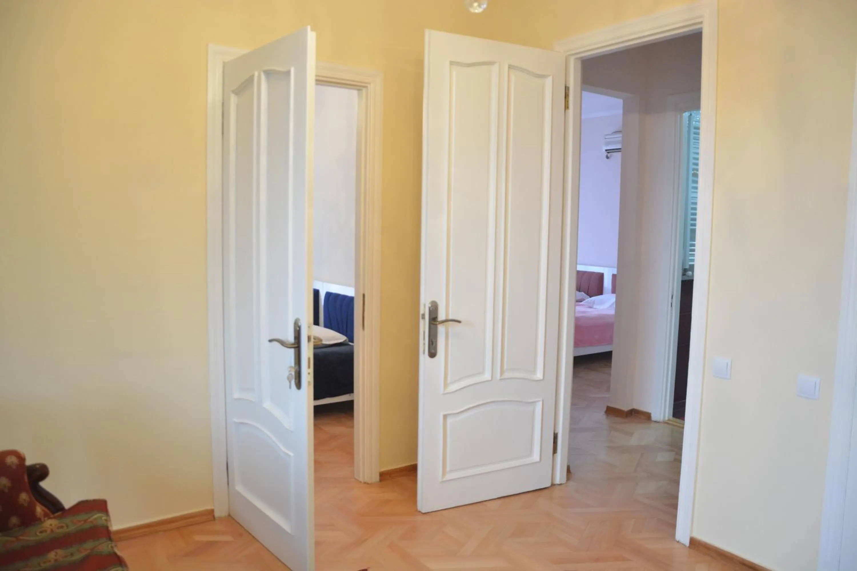 Bed in Hotel Renesans