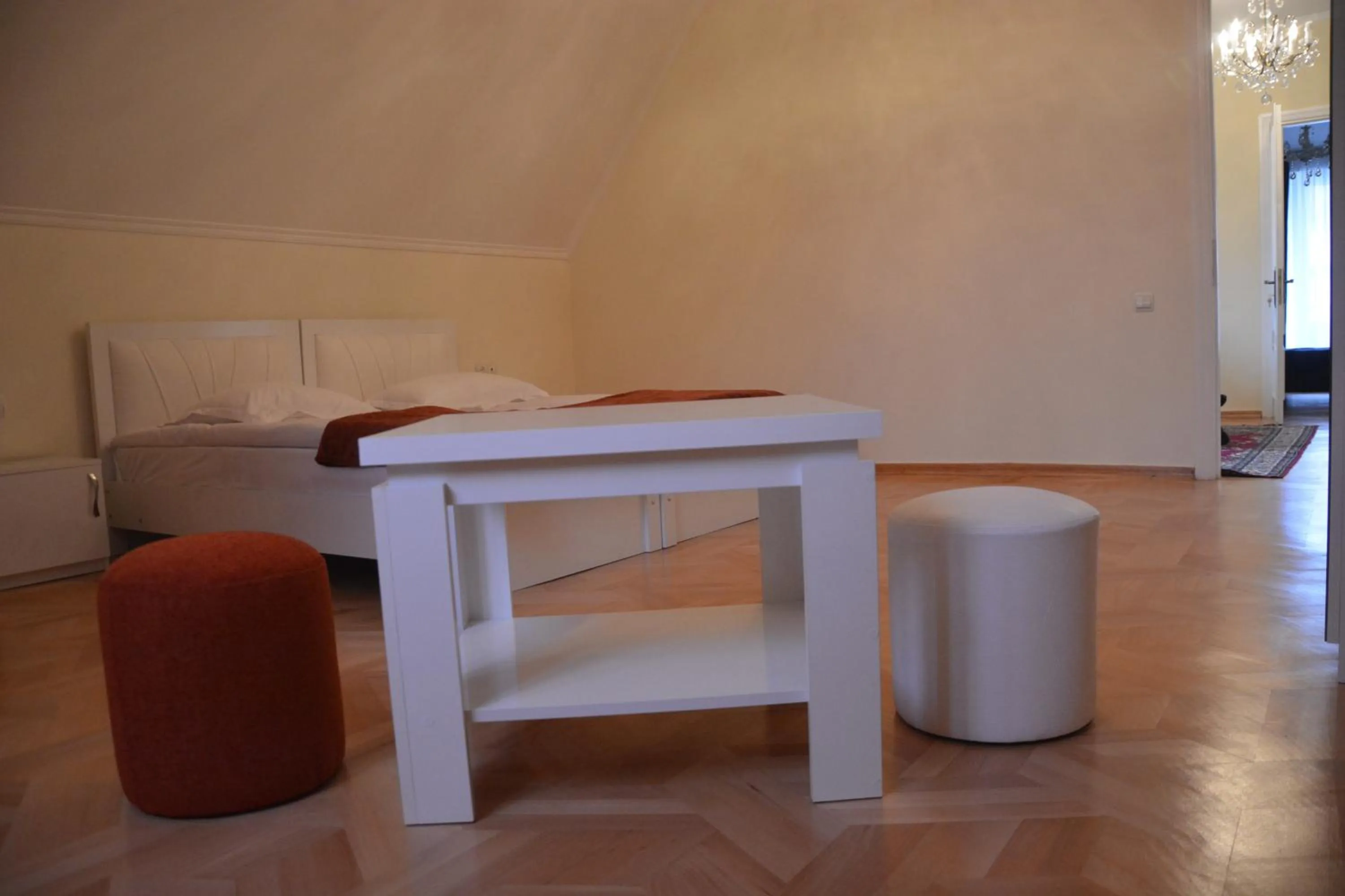 Bed in Hotel Renesans