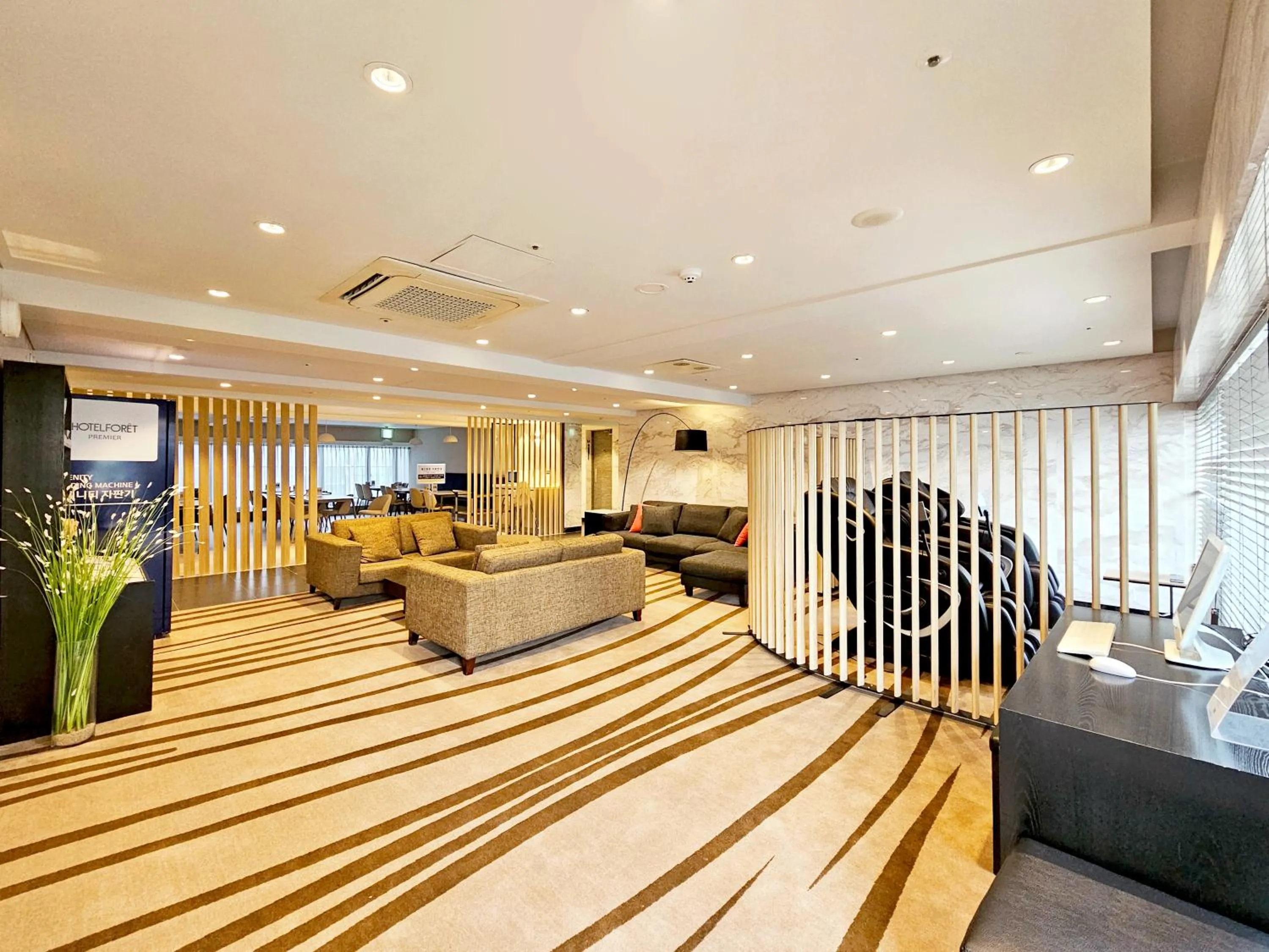 Lobby or reception in Hotel Foret Premier Nampo