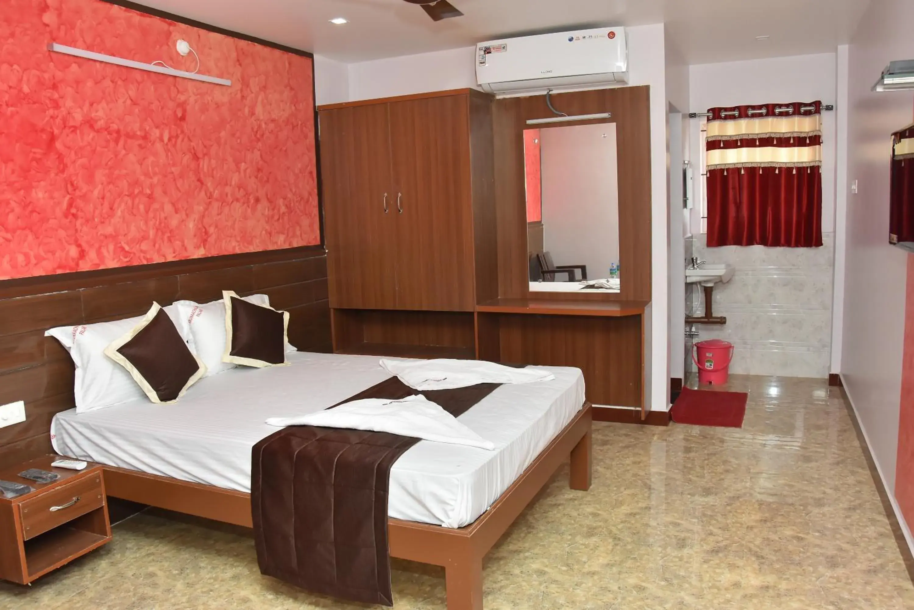 Arunaachalaa Inn Arunaachalaa Inn
