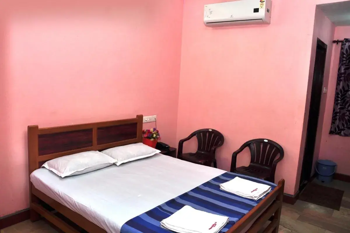 Budget Double or Twin Room in Arunaachalaa Inn Budget Double or Twin Room in Arunaachalaa Inn