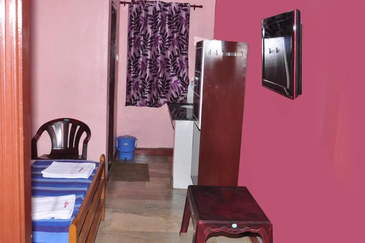 Arunaachalaa Inn
