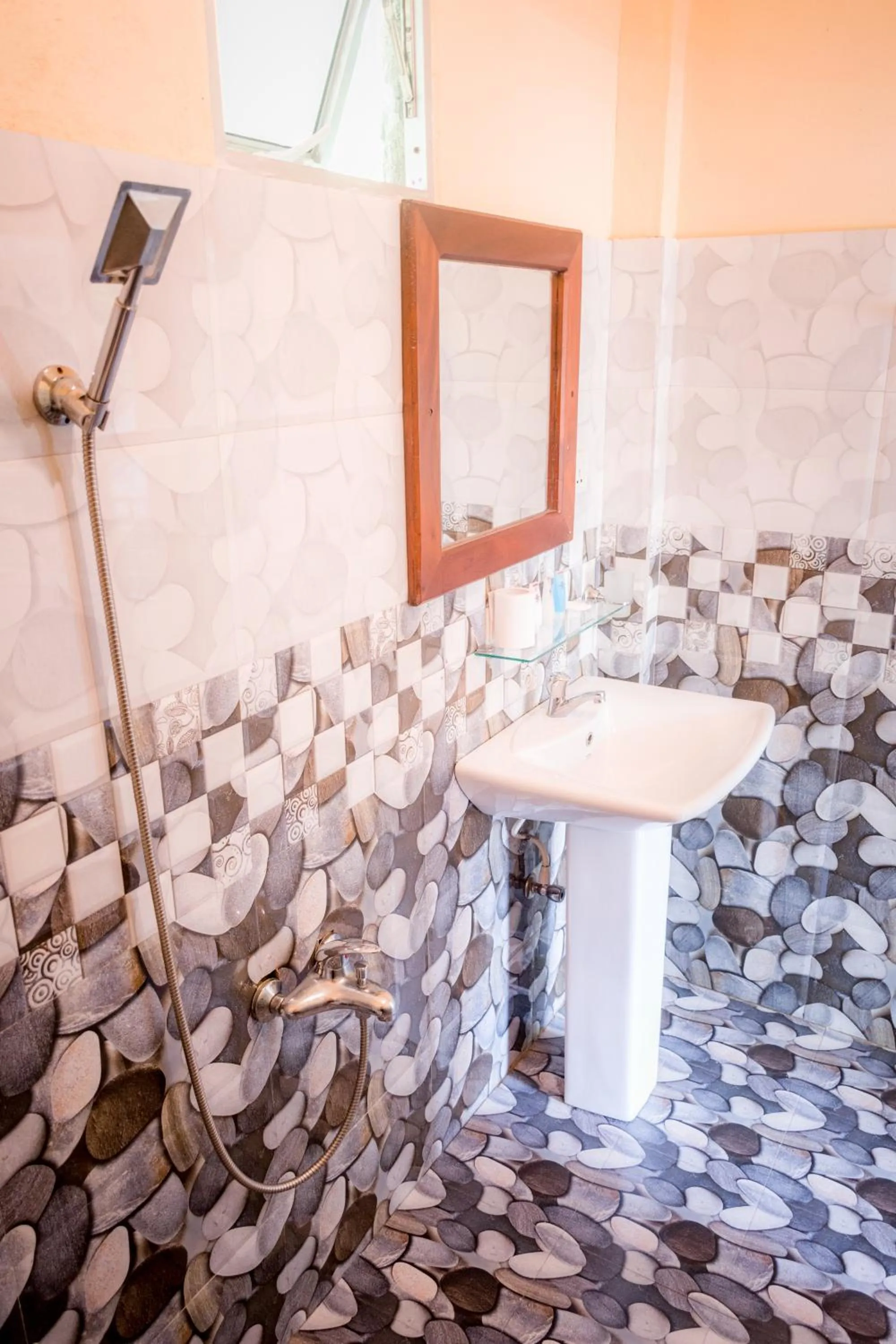 Bathroom in Mama's place Mirissa