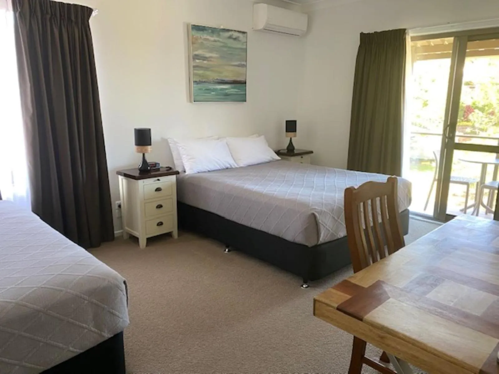 Photo of the whole room, Bed in Riverside Rest Nambucca Heads