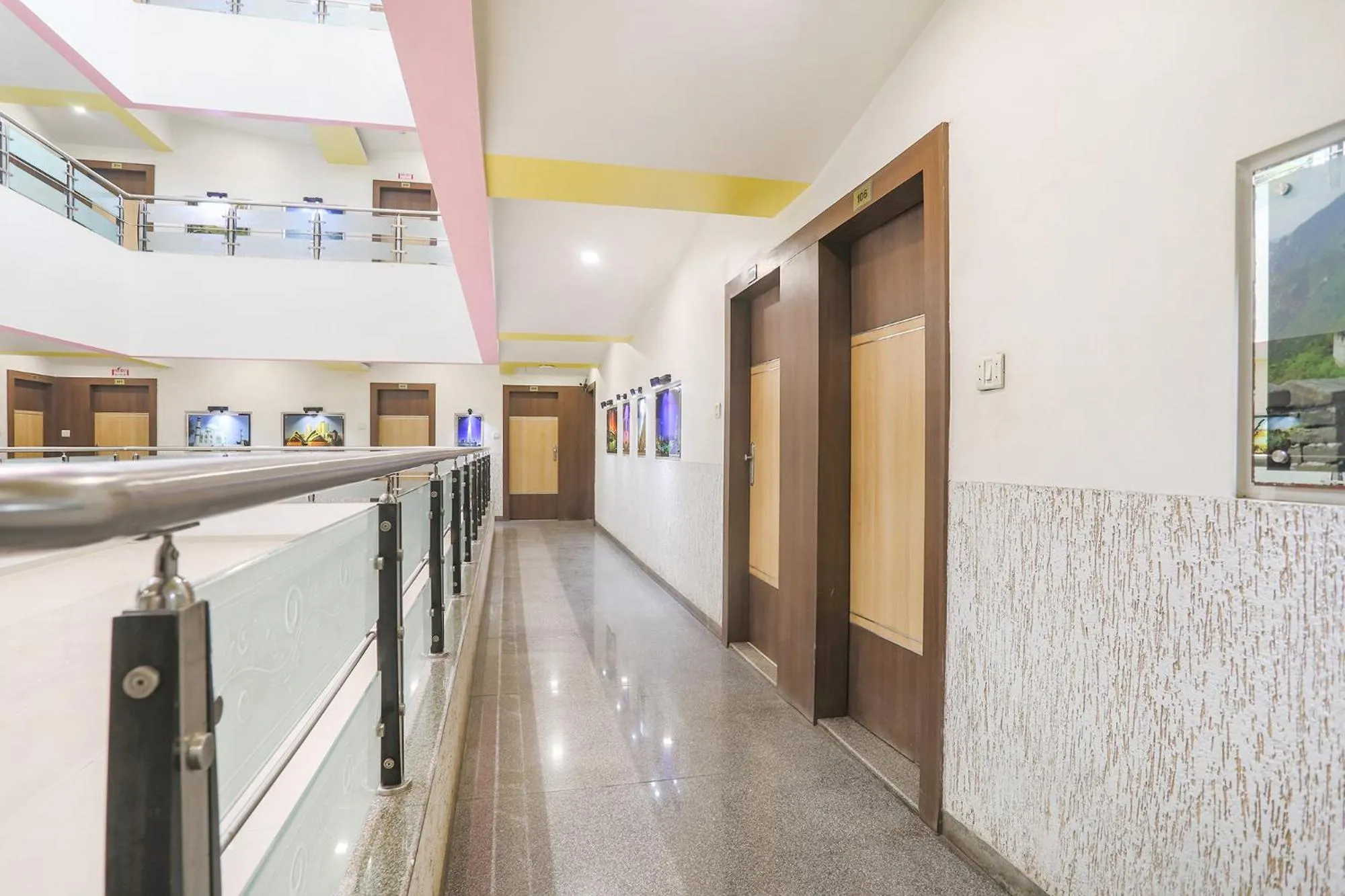 Lobby or reception in Hotel Merit