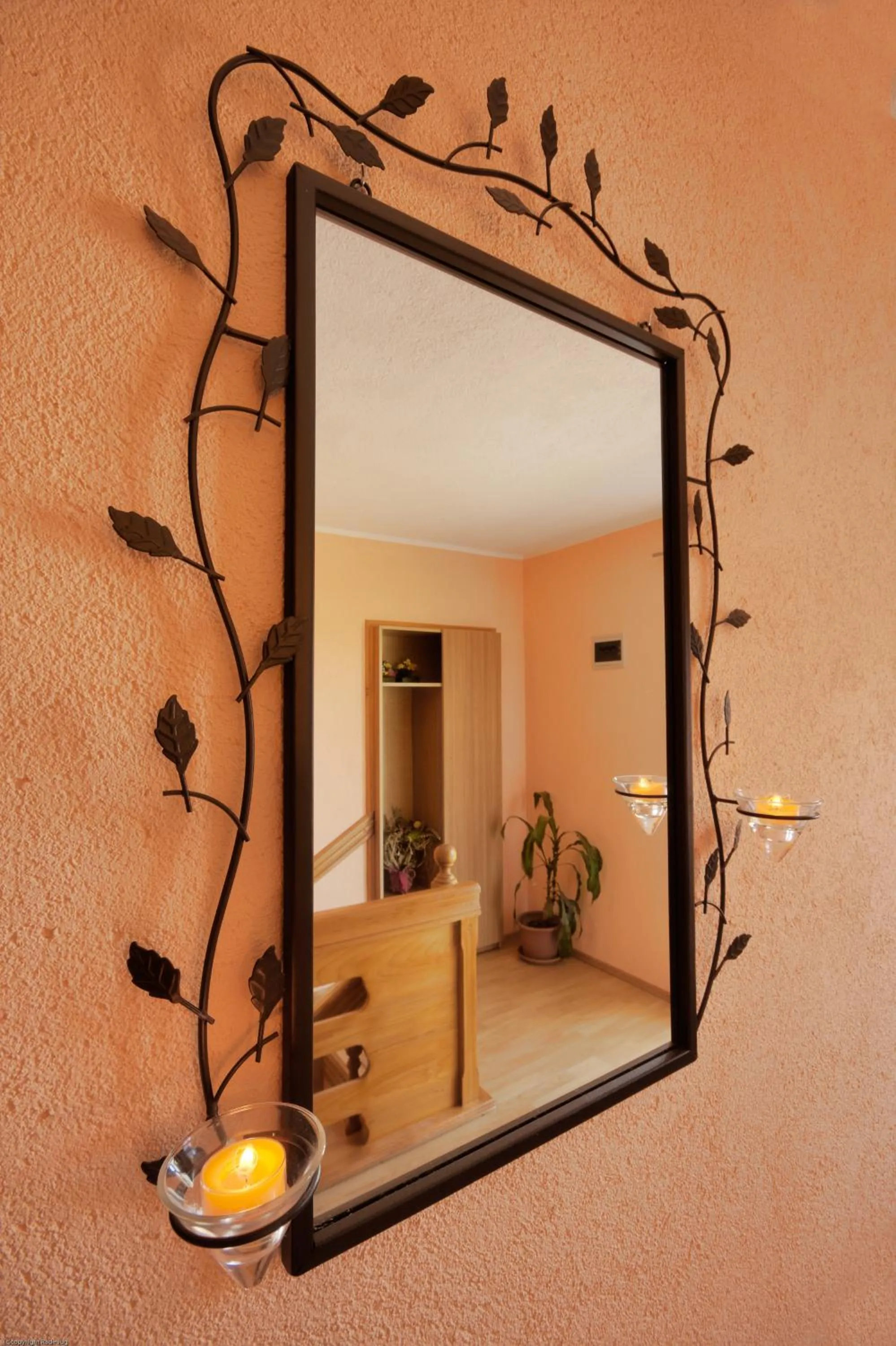 Decorative detail in Ranch Terra