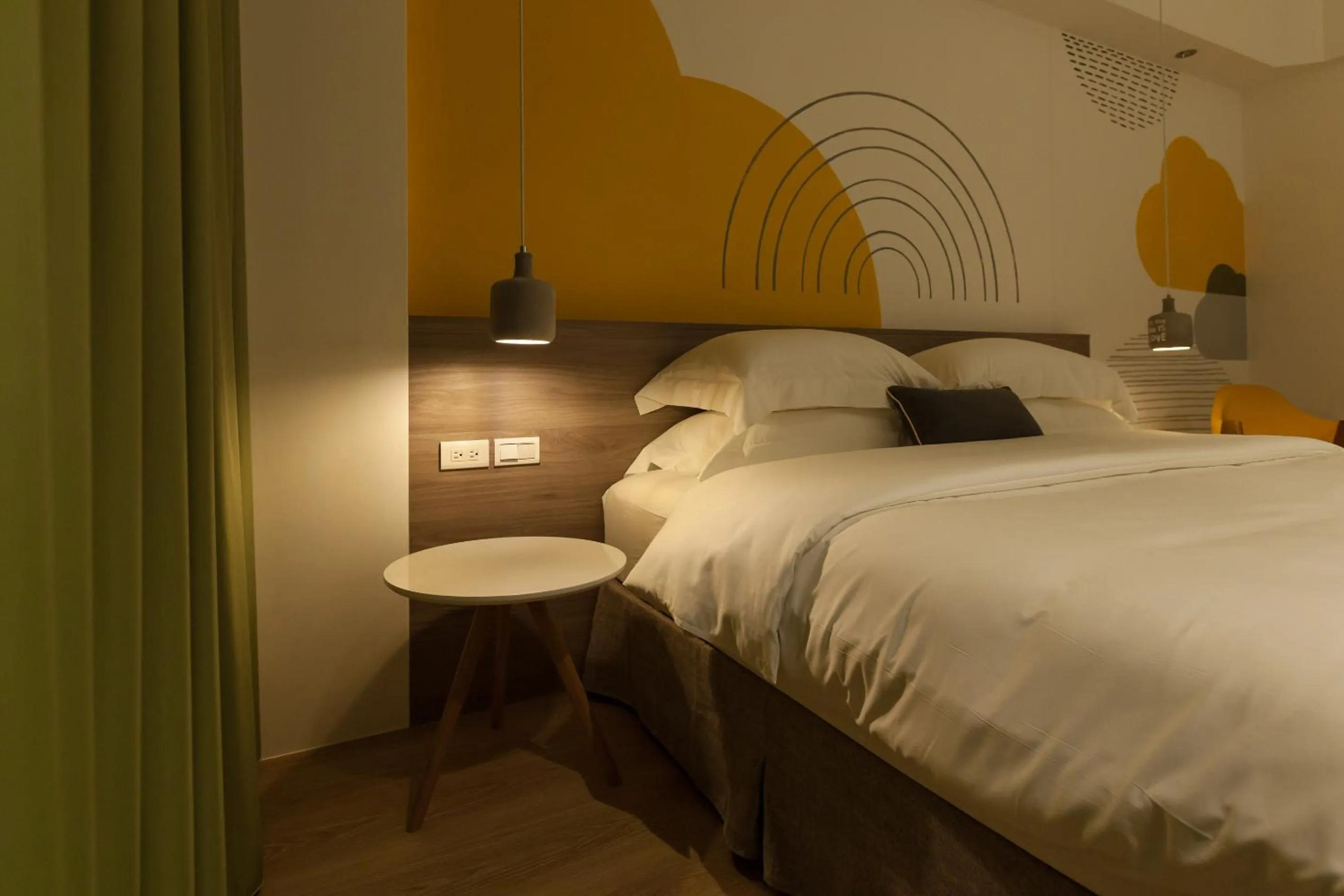 Bedroom, Bed in Buluba