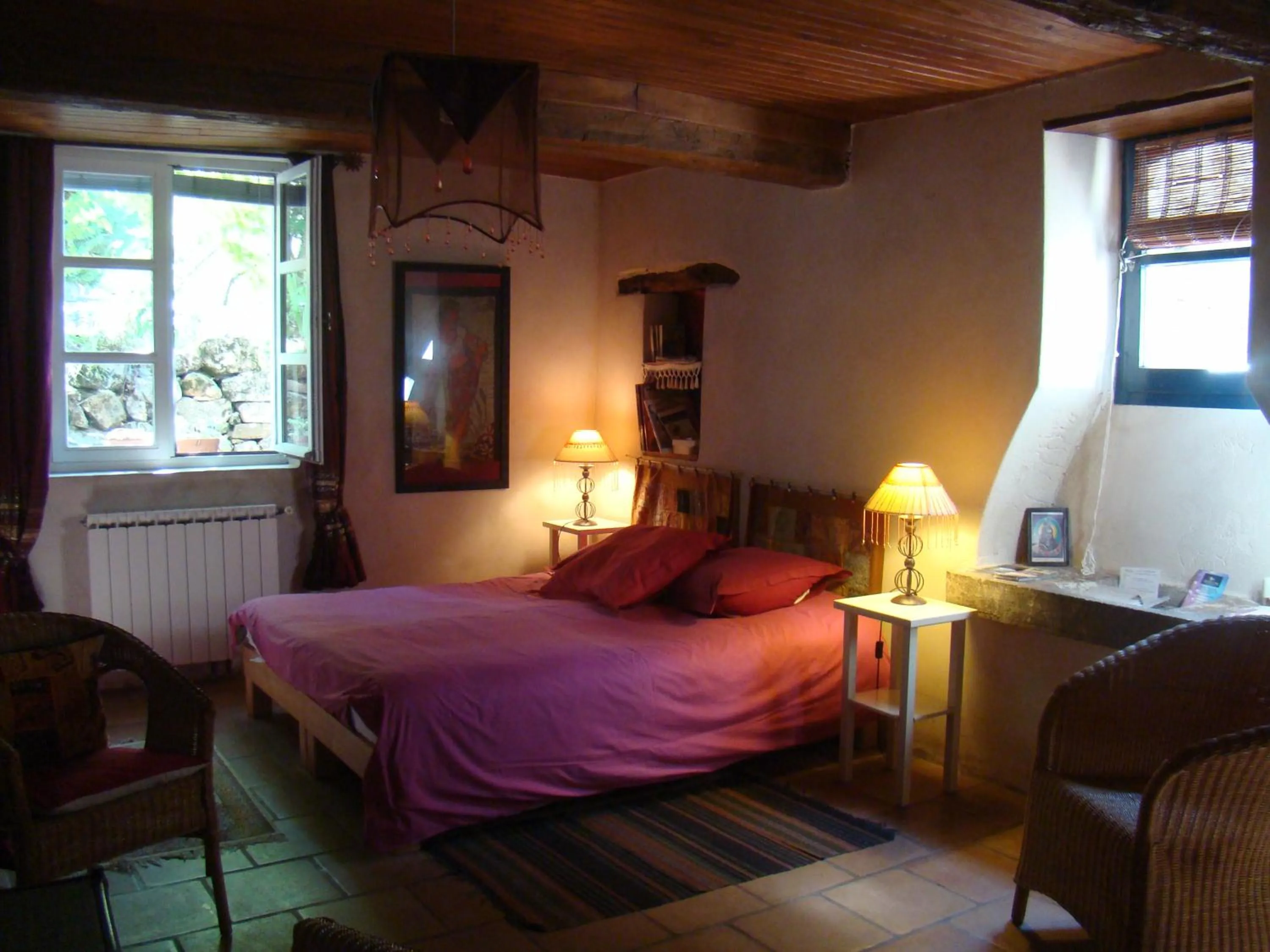 Photo of the whole room, Bed in Mas des Nabières