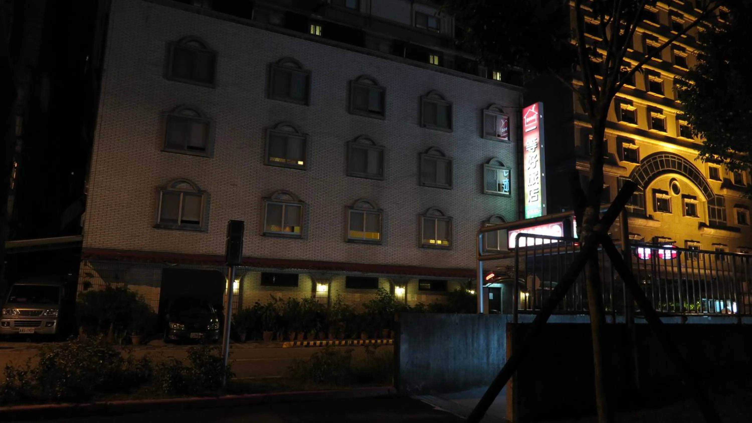 Property building in Nice Hotel