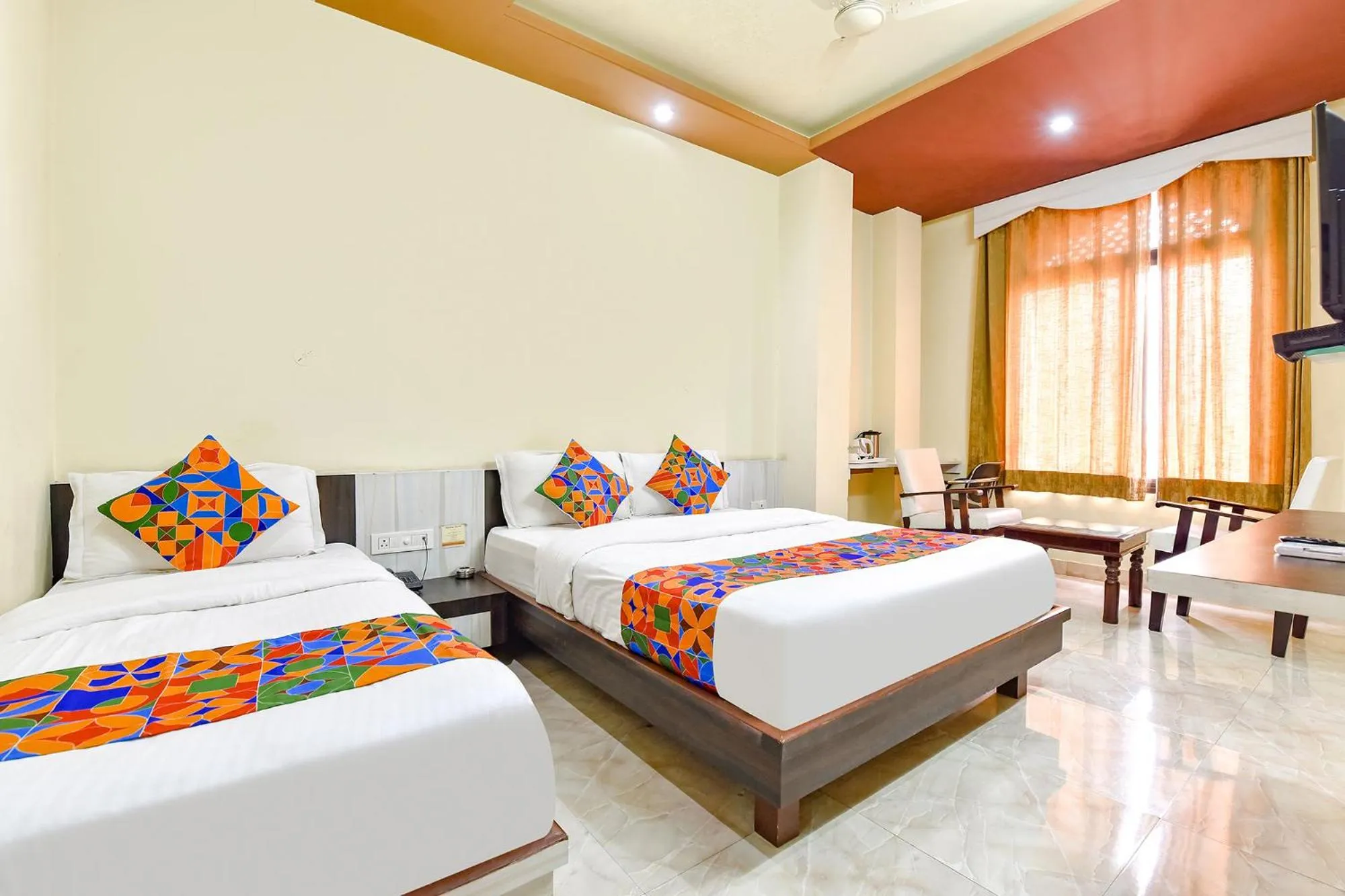 Bed in FabHotel Bikaner Heritage