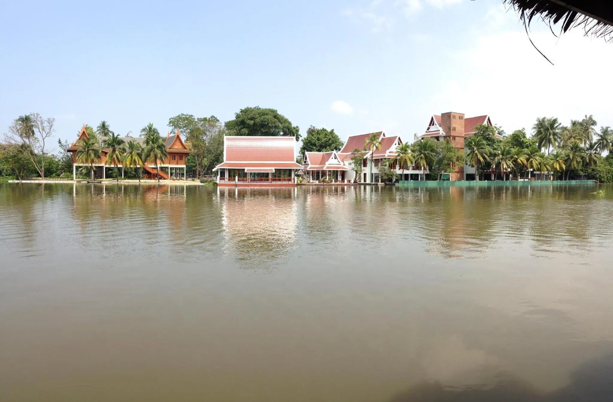 RK Riverside Resort & Spa (Reon Kruewal)