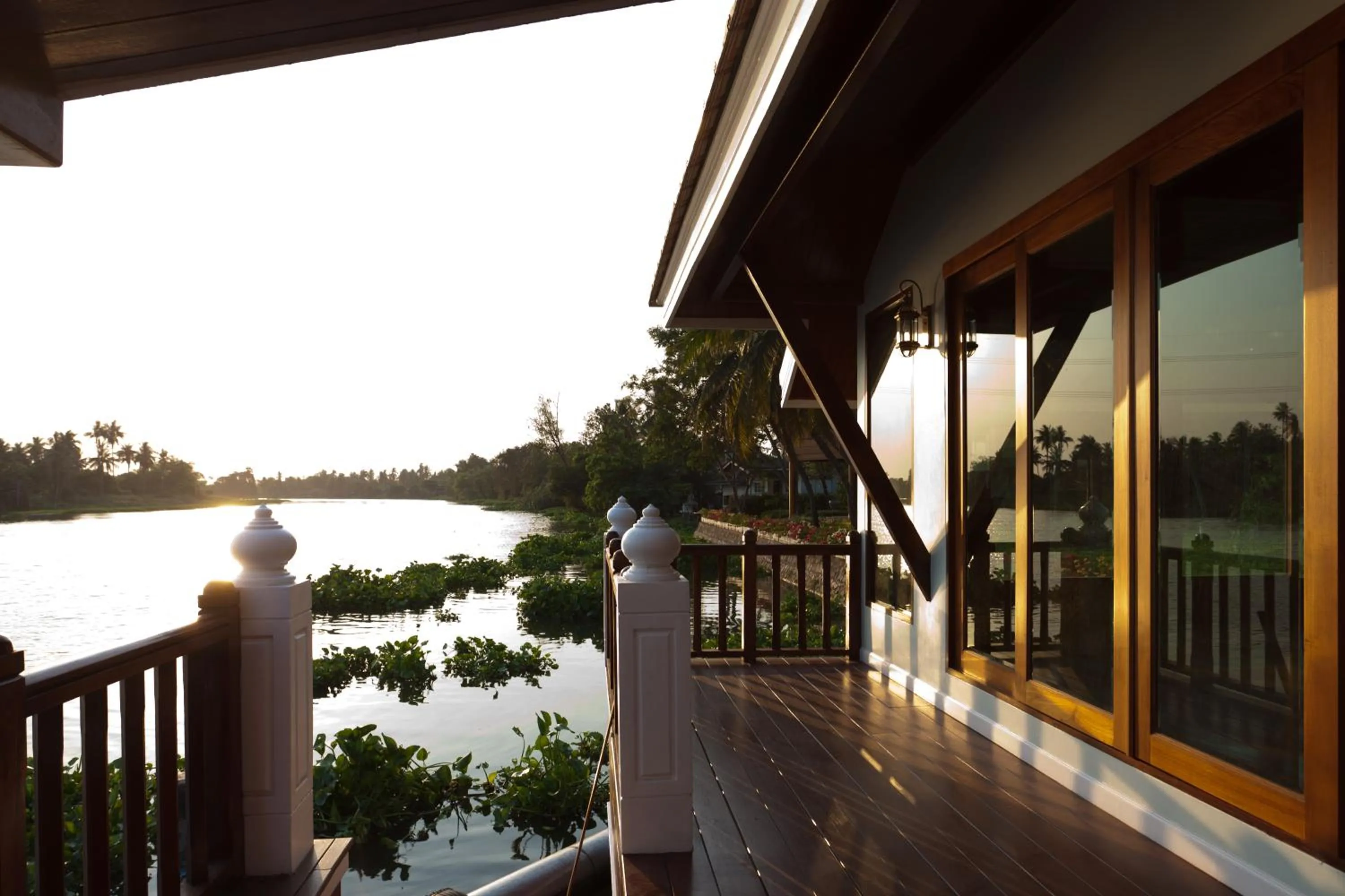 River view in RK Riverside Resort & Spa (Reon Kruewal)