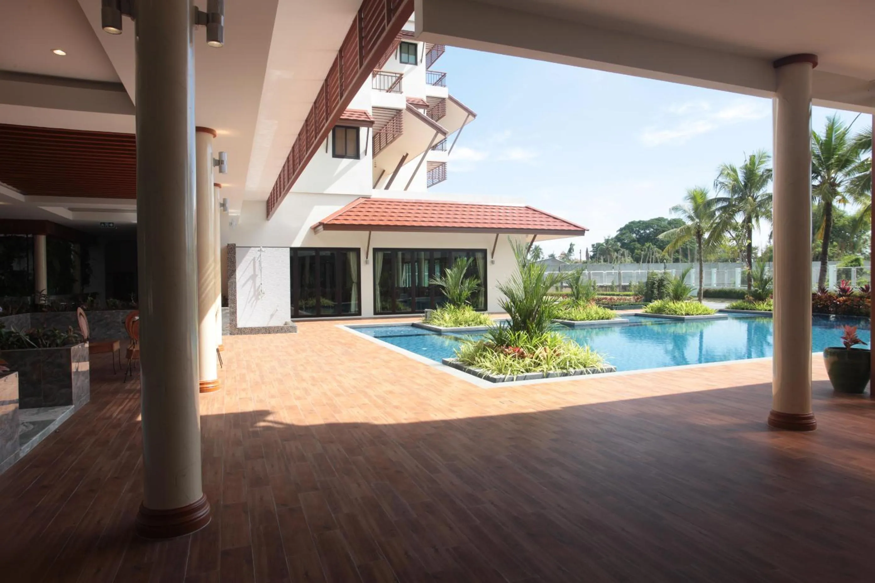 RK Riverside Resort & Spa (Reon Kruewal)