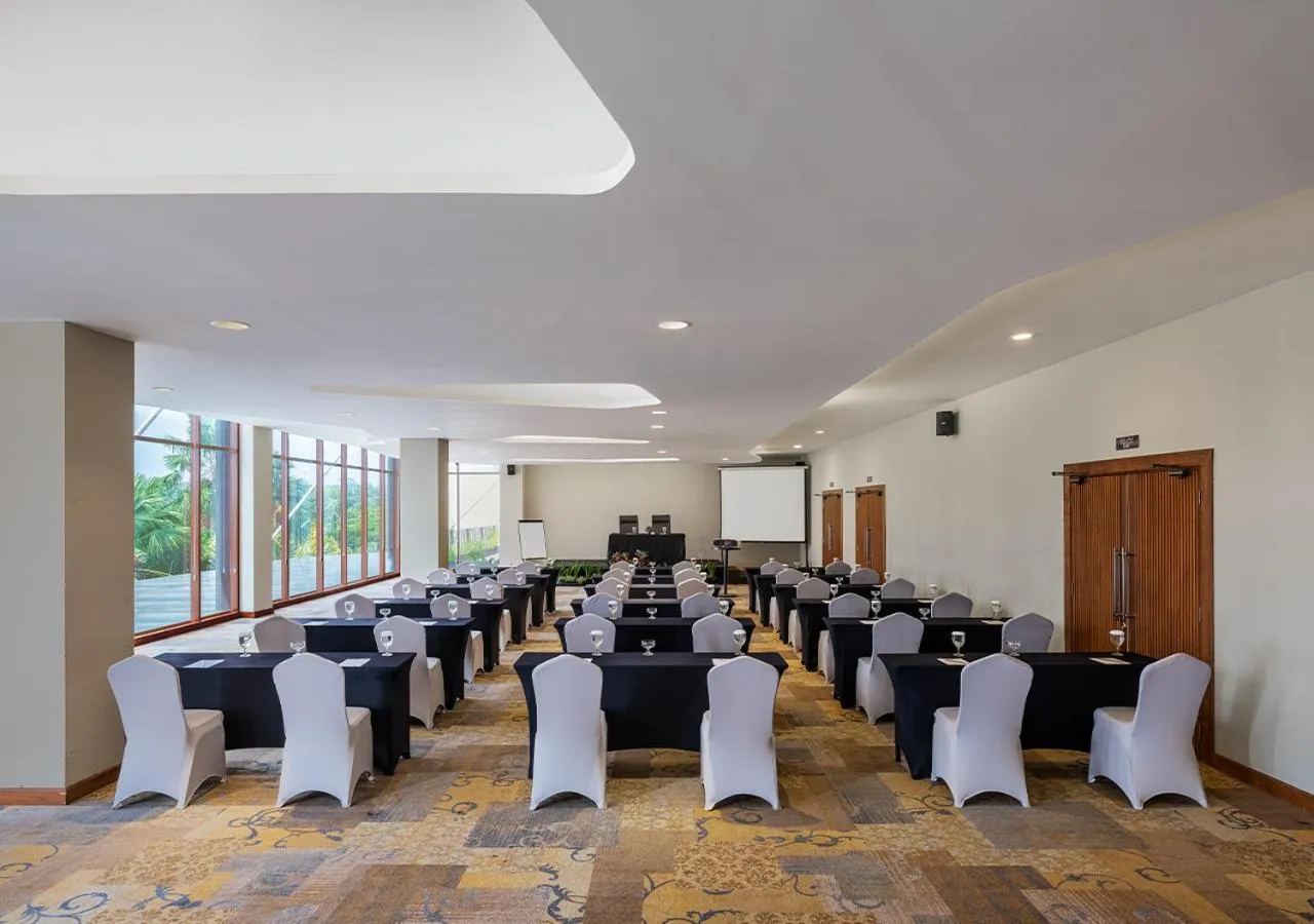 Meeting/conference room in PRIME PARK Hotel & Convention Pekanbaru