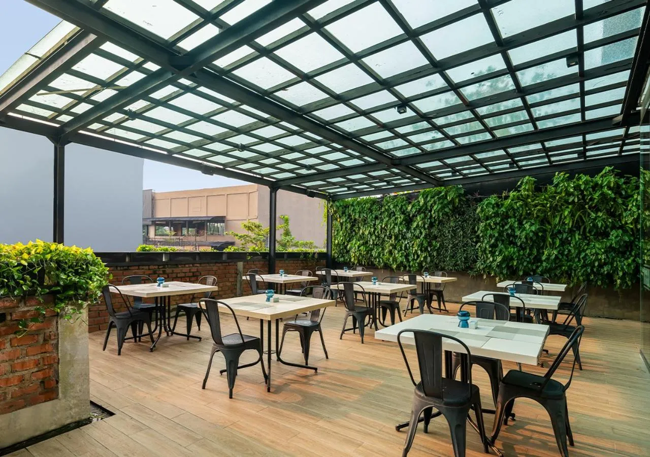 Restaurant/places to eat in PRIME PARK Hotel & Convention Pekanbaru