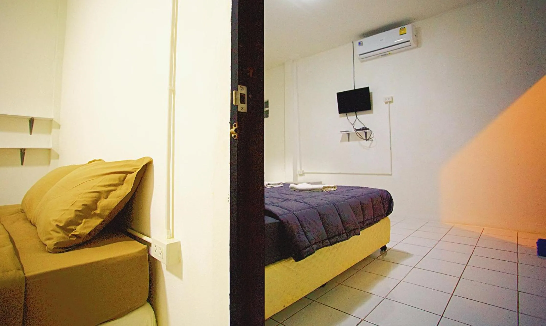 Photo of the whole room, Bed in Sea View Resort