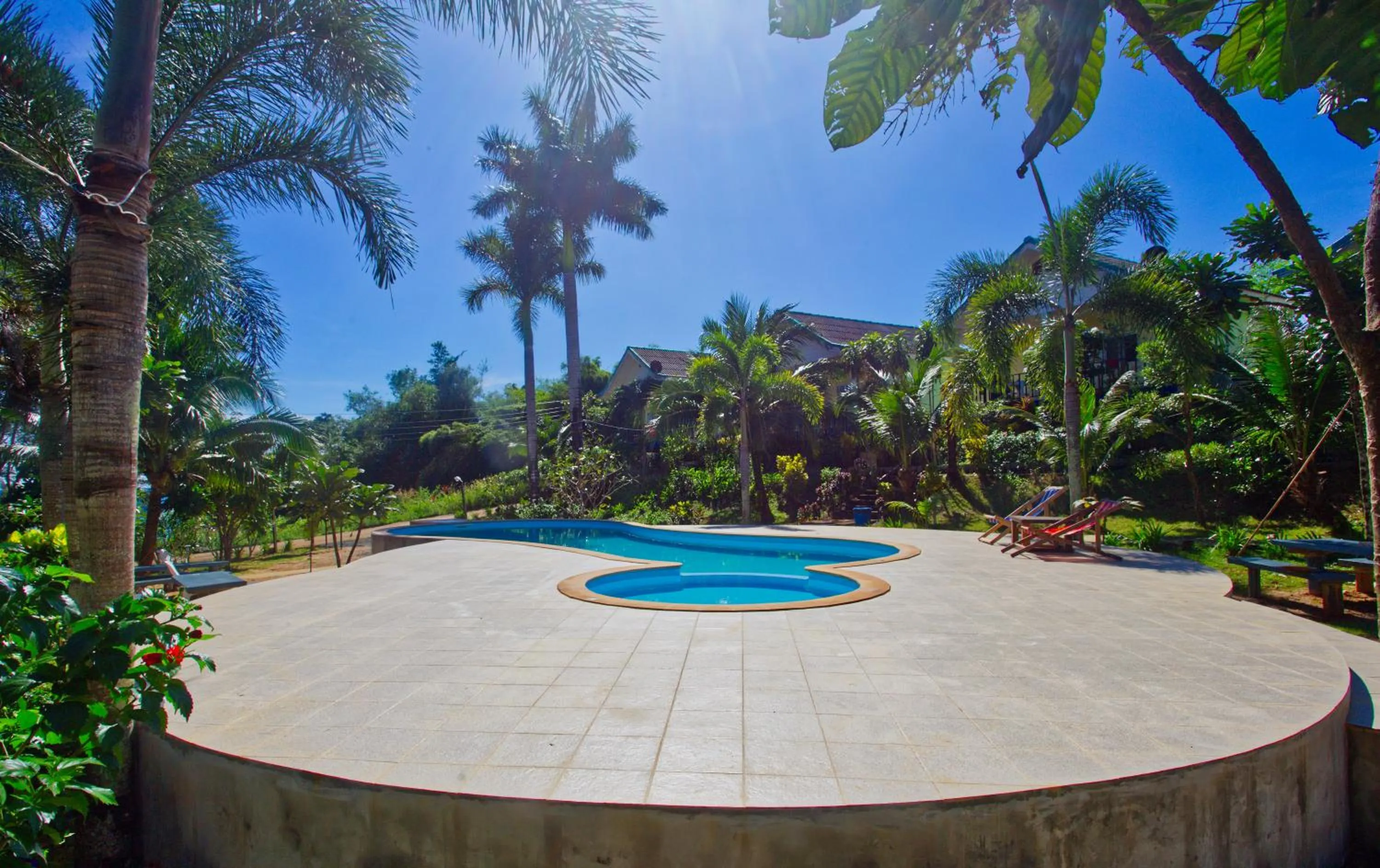 Swimming pool in Sea View Resort