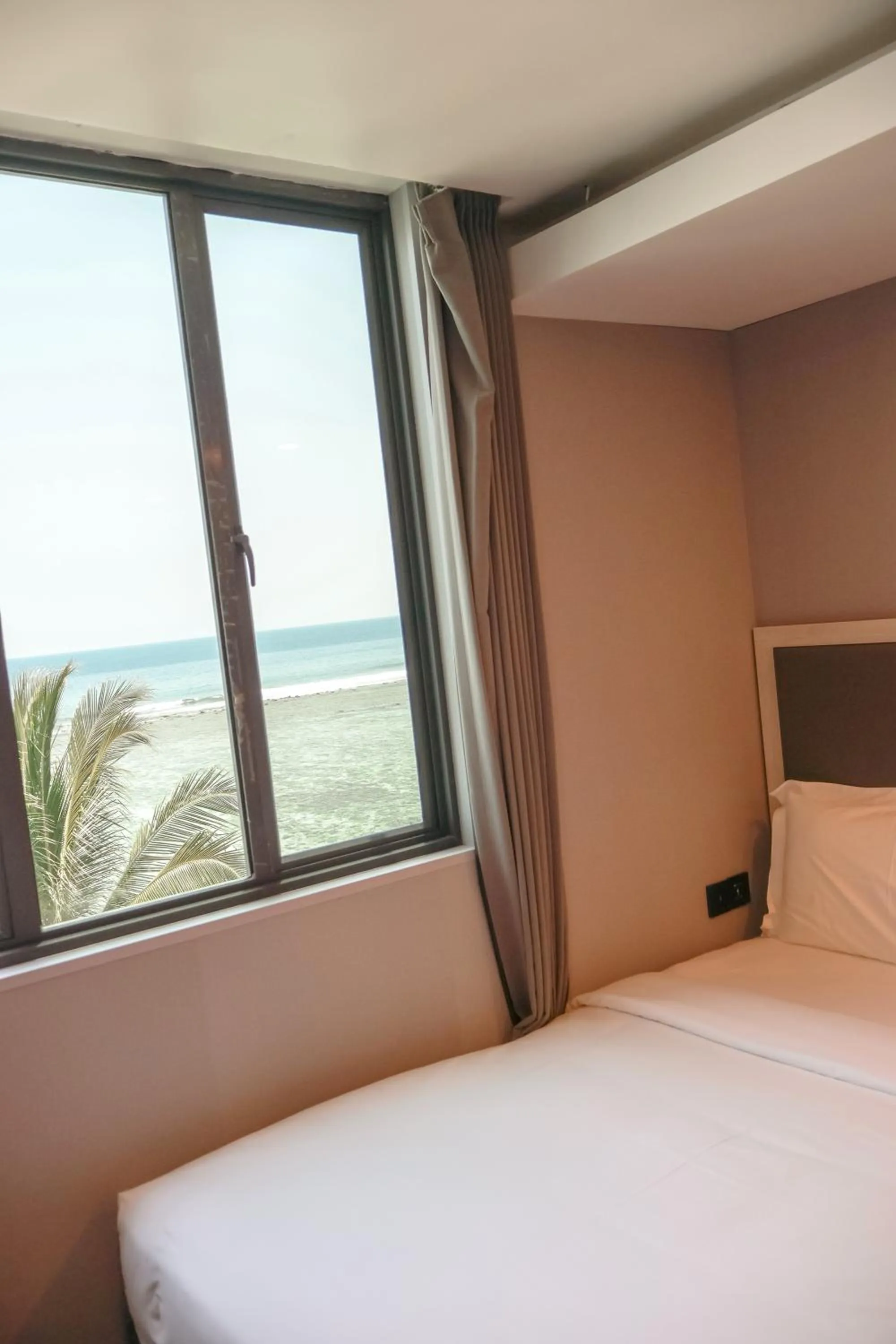 View (from property/room), Bed in Starry Beach Inn