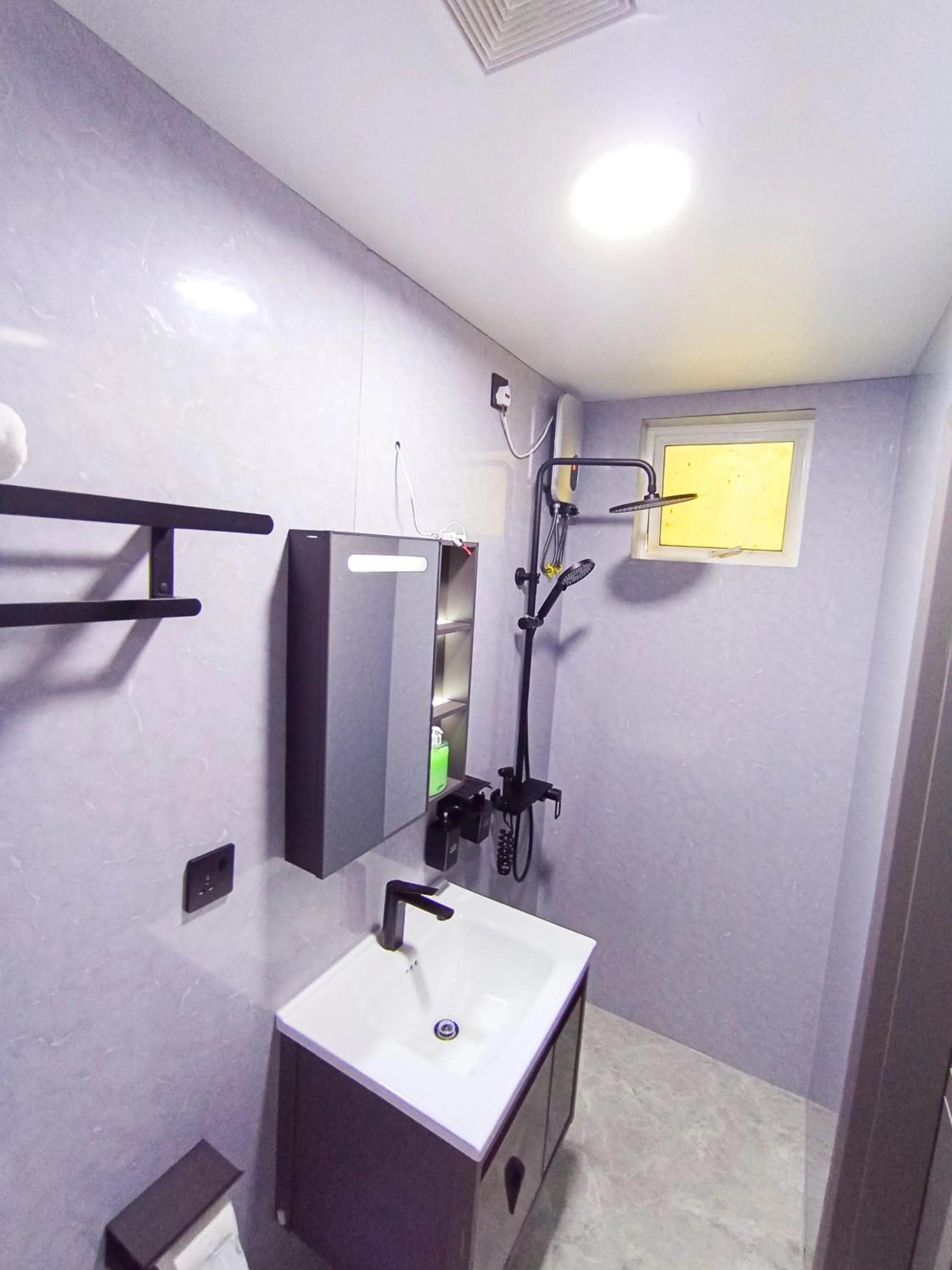 Bathroom in Starry Beach Inn