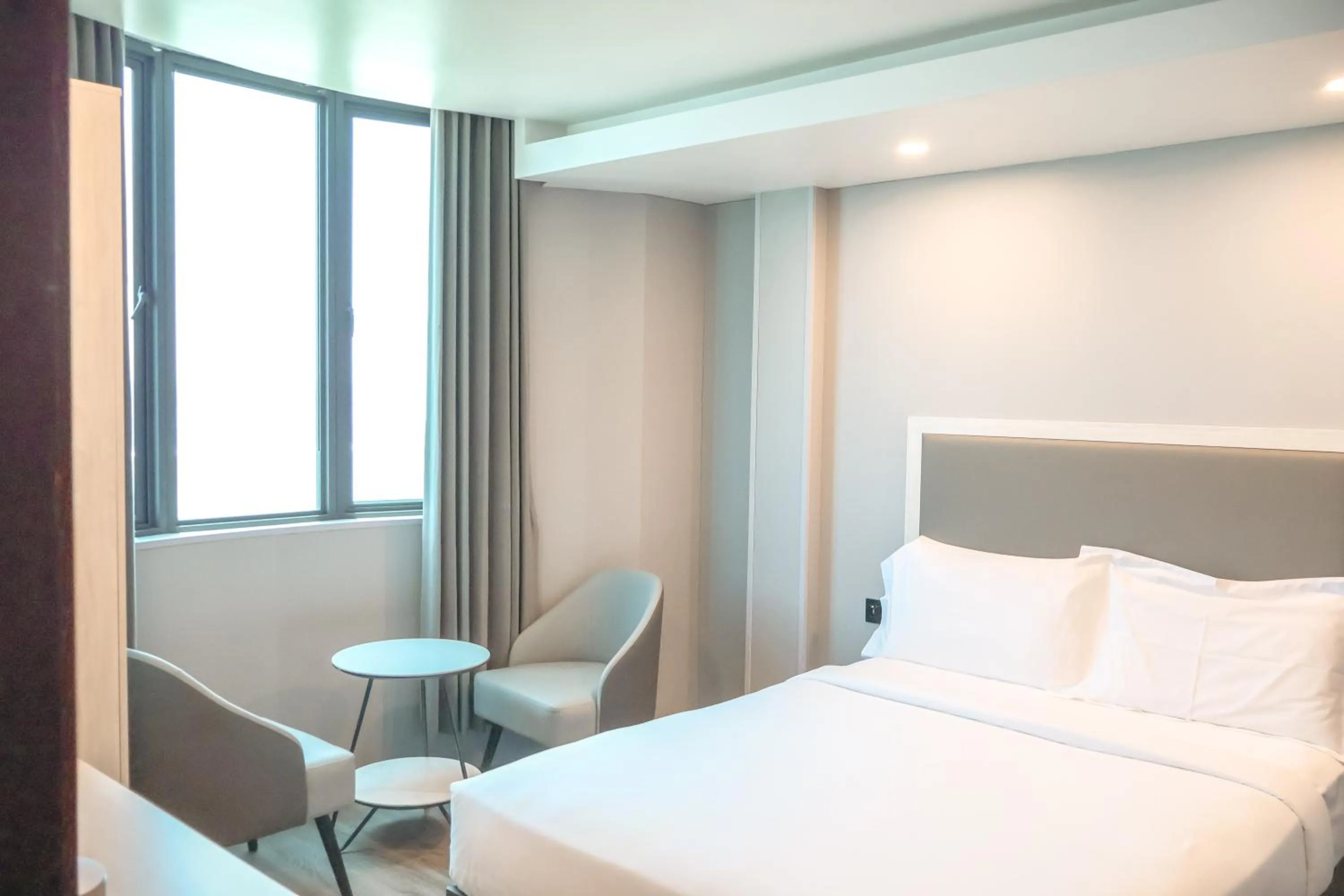 Bedroom, Bed in Starry Beach Inn