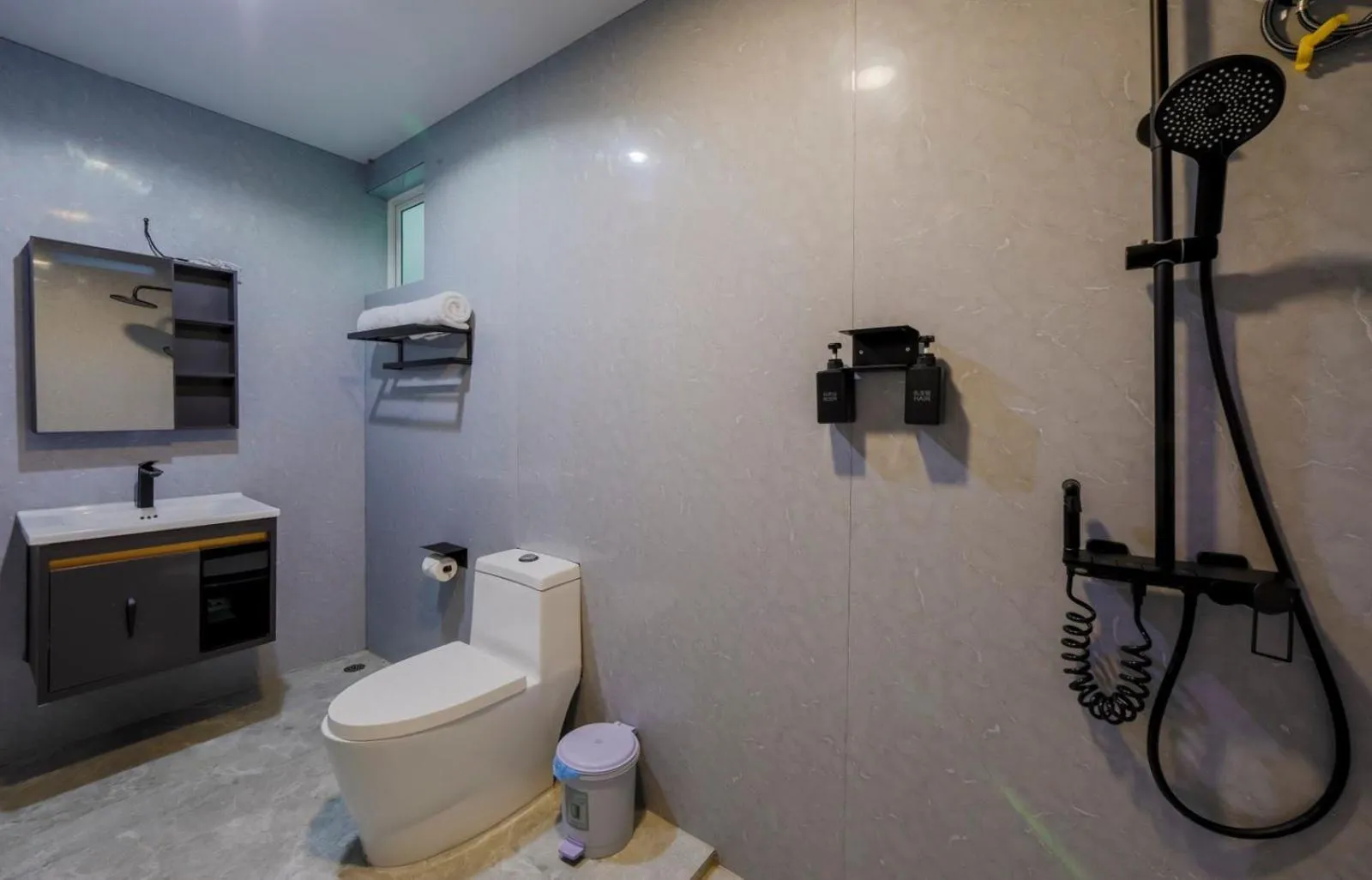 Bathroom in Starry Beach Inn