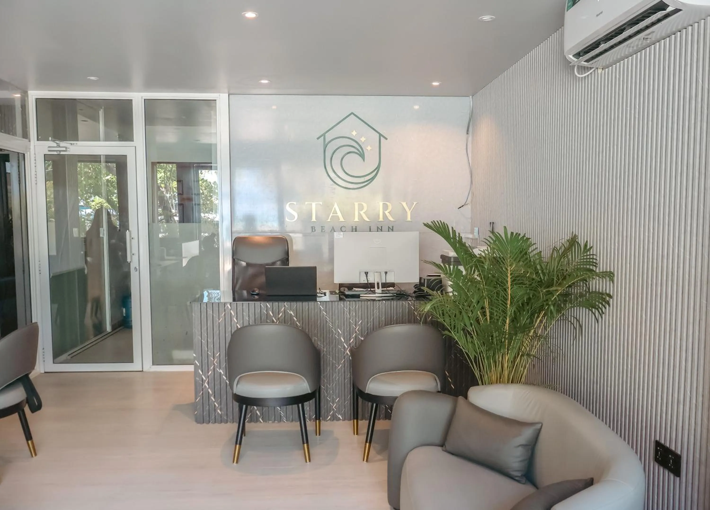 Lobby or reception in Starry Beach Inn