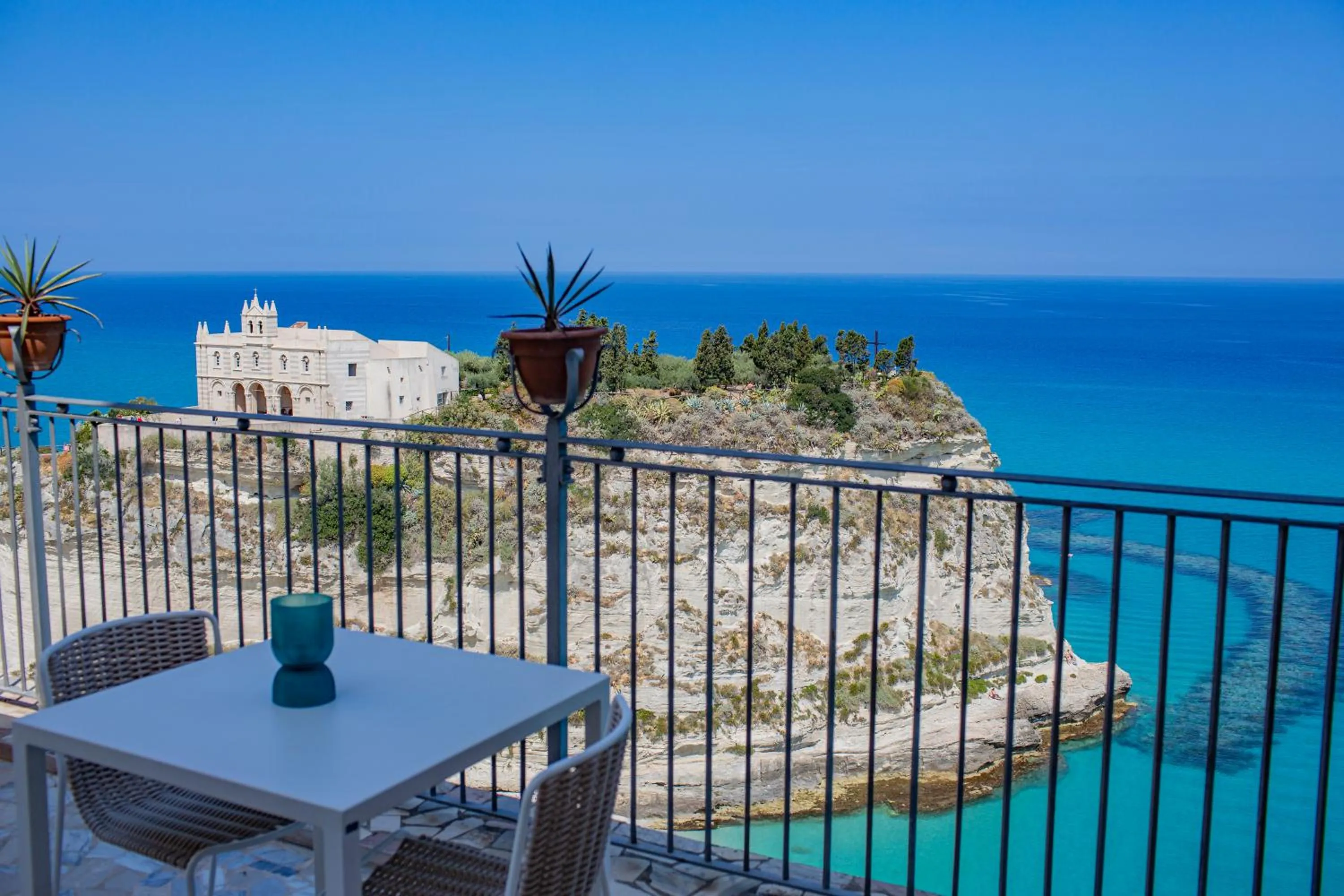 Natural landscape in La Dolce Vita a Tropea