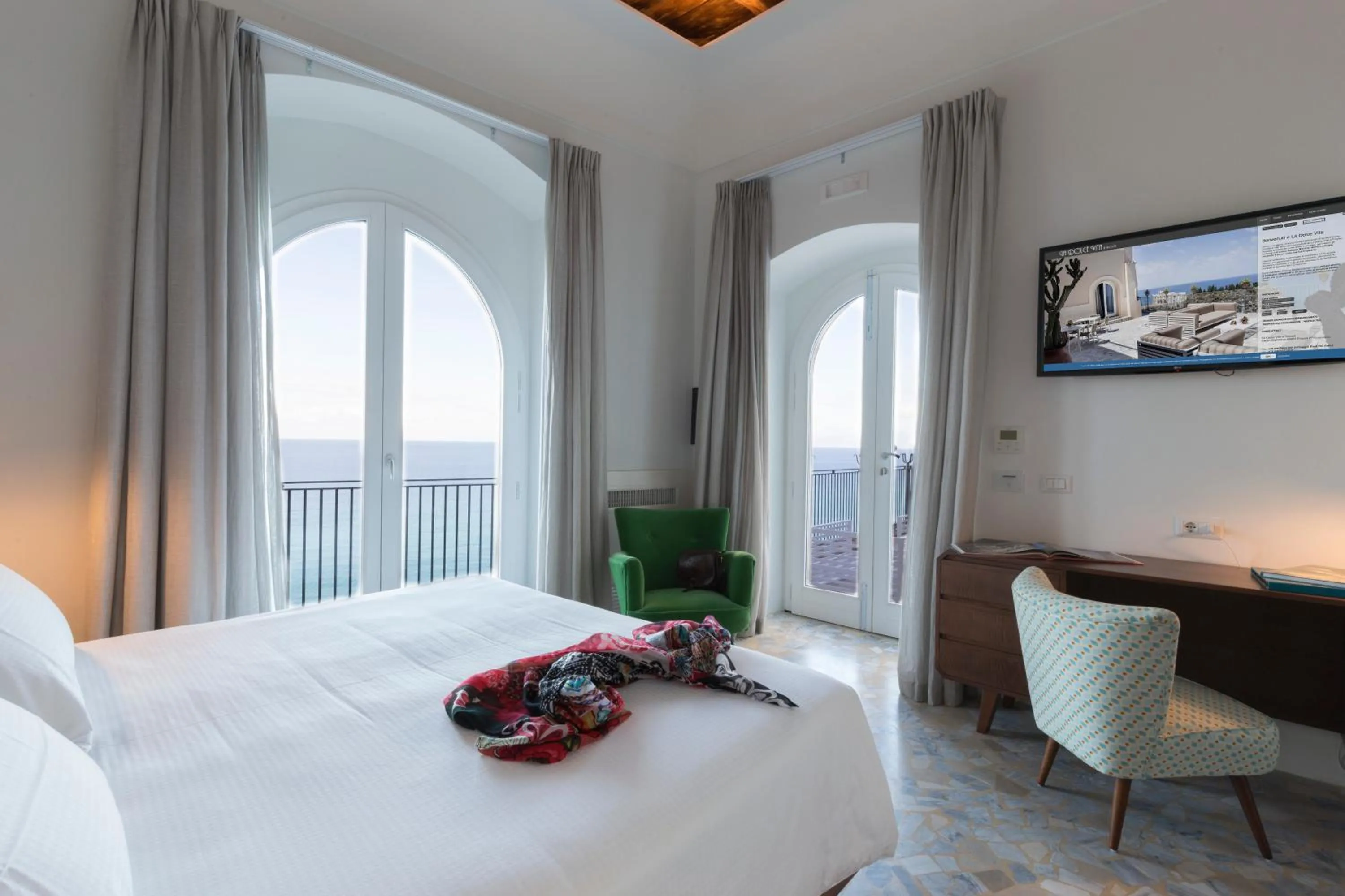 Bedroom, Bed in La Dolce Vita a Tropea