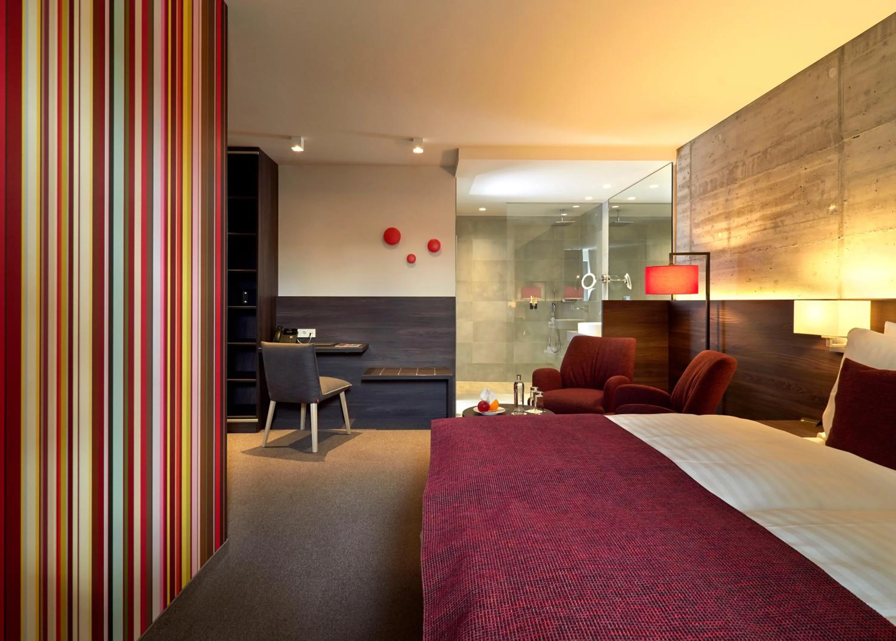 Photo of the whole room, Bed in Hostellerie Stafelter